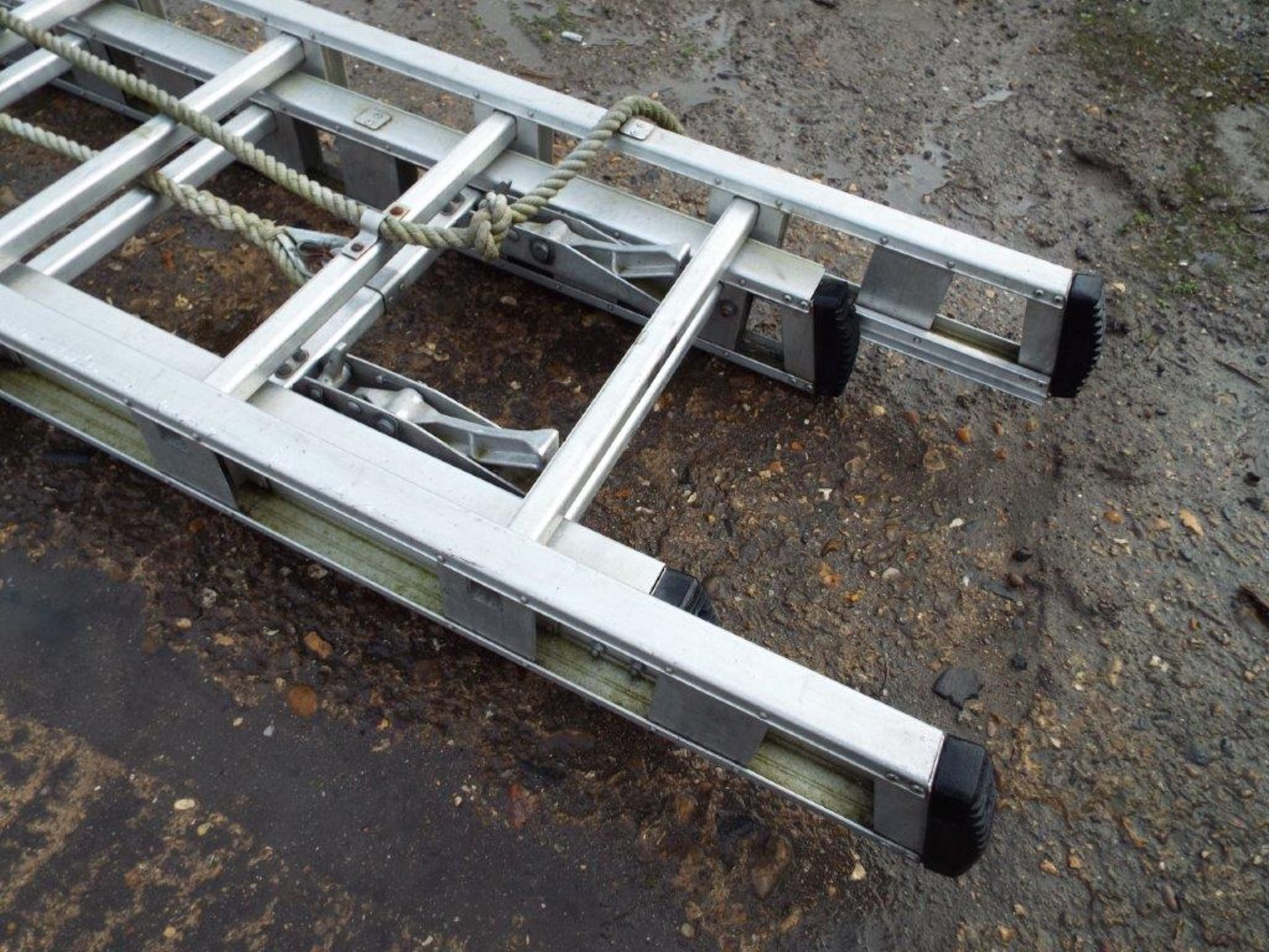 AS Fire and Rescue 7m 2 Section Aluminium Ladder - Image 3 of 6