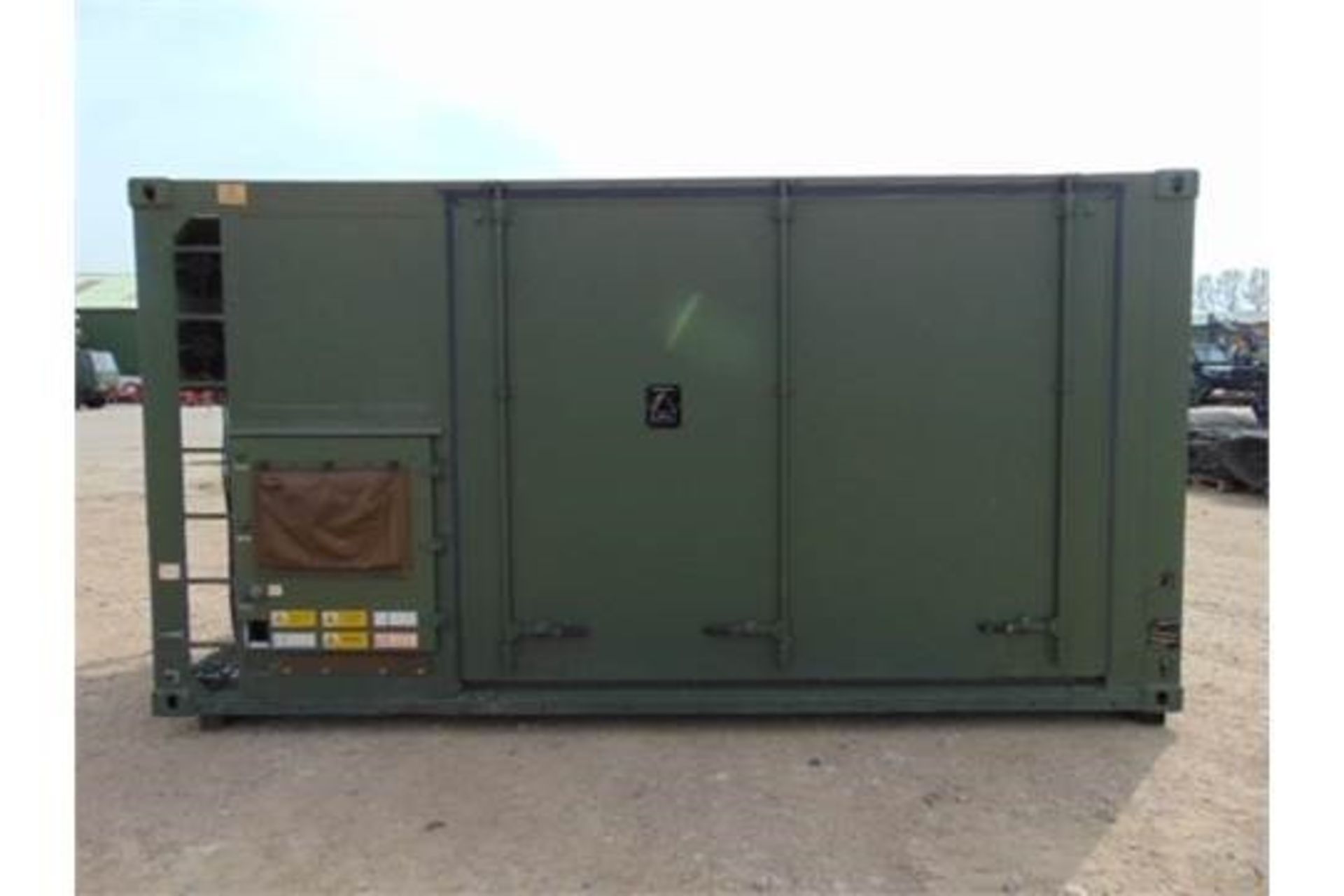 Demountable Workshop/Communications Cabin - Image 6 of 20