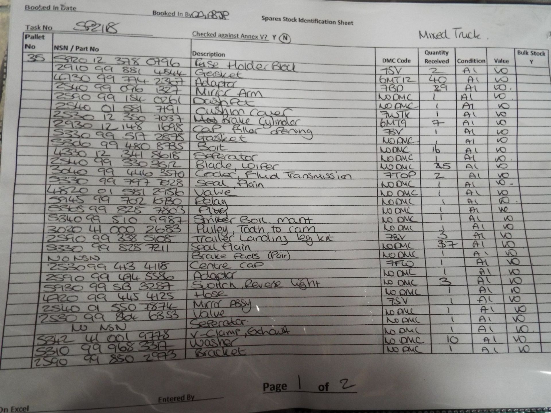 Mixed Stillage of Truck Parts inc Brake Cylinders, Harnesses, Mirrors, Hinges etc - Bild 8 aus 9