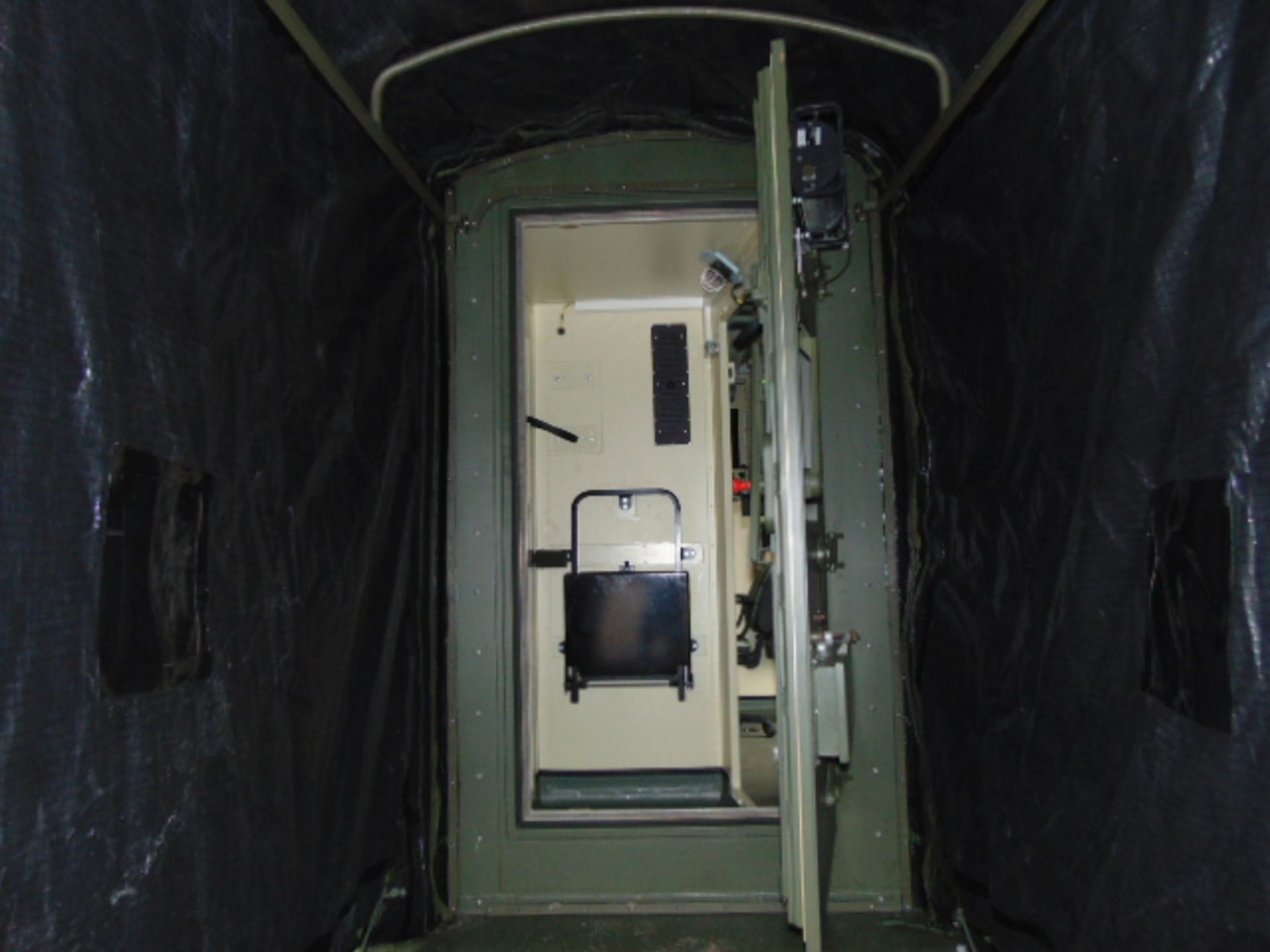 Containerised Insys Ltd Integrated Biological Detection/Decontamination System (IBDS) - Image 44 of 66