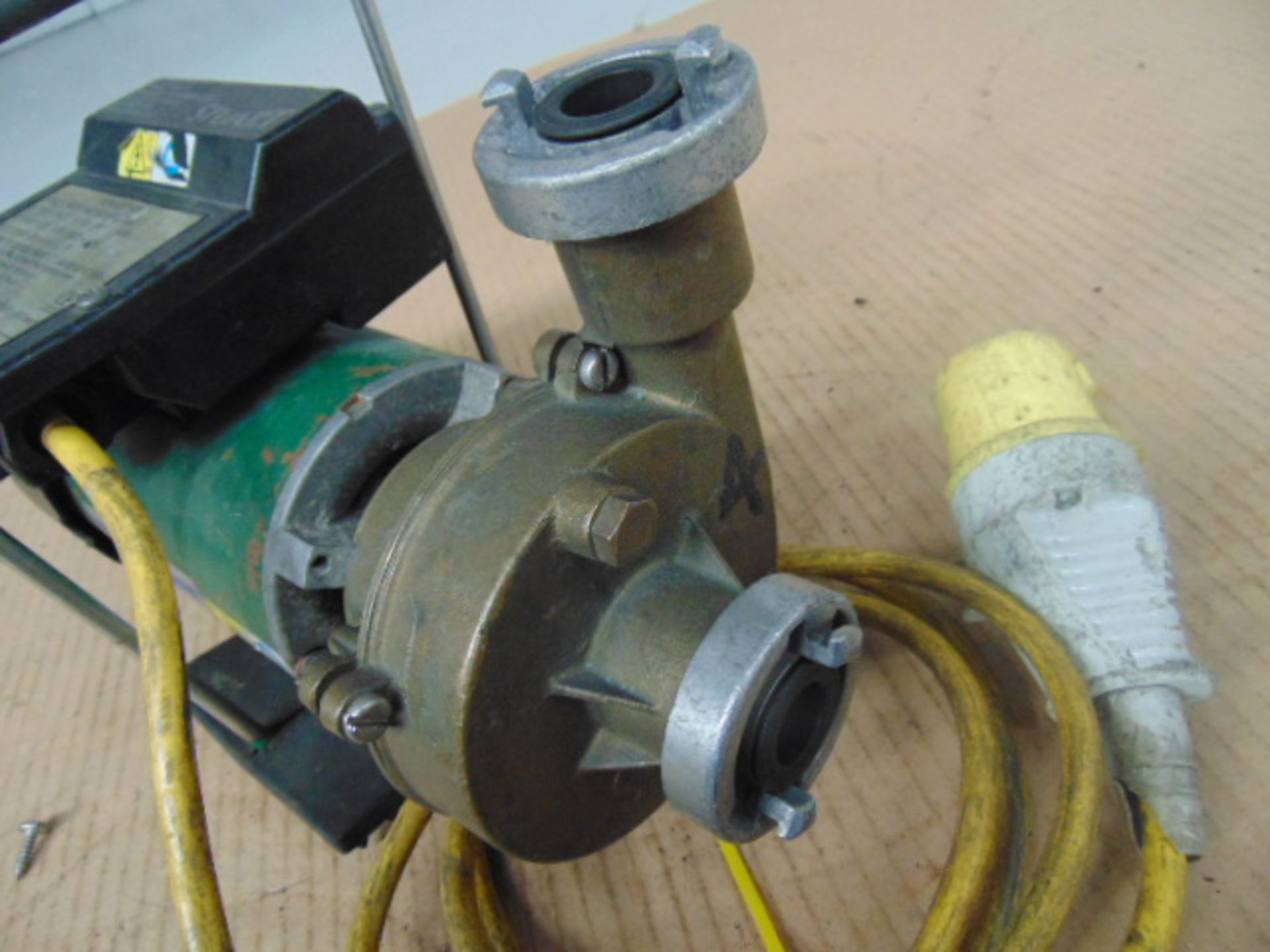 Stuart Turner Kennet K9 110V Centrifugal Water Pump - Image 2 of 5