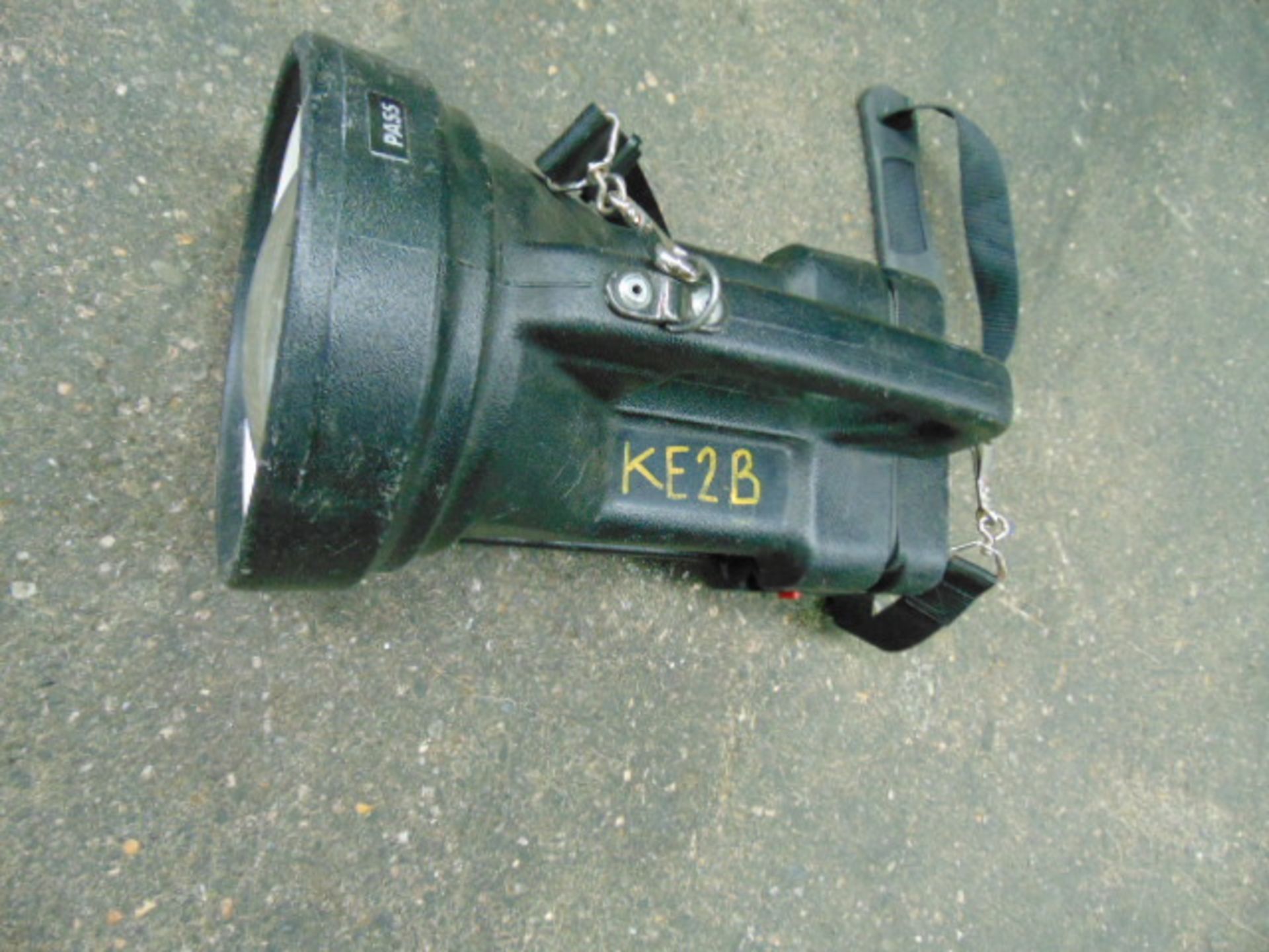 2 x Dragon 12V Portable Searchlight - Image 4 of 6