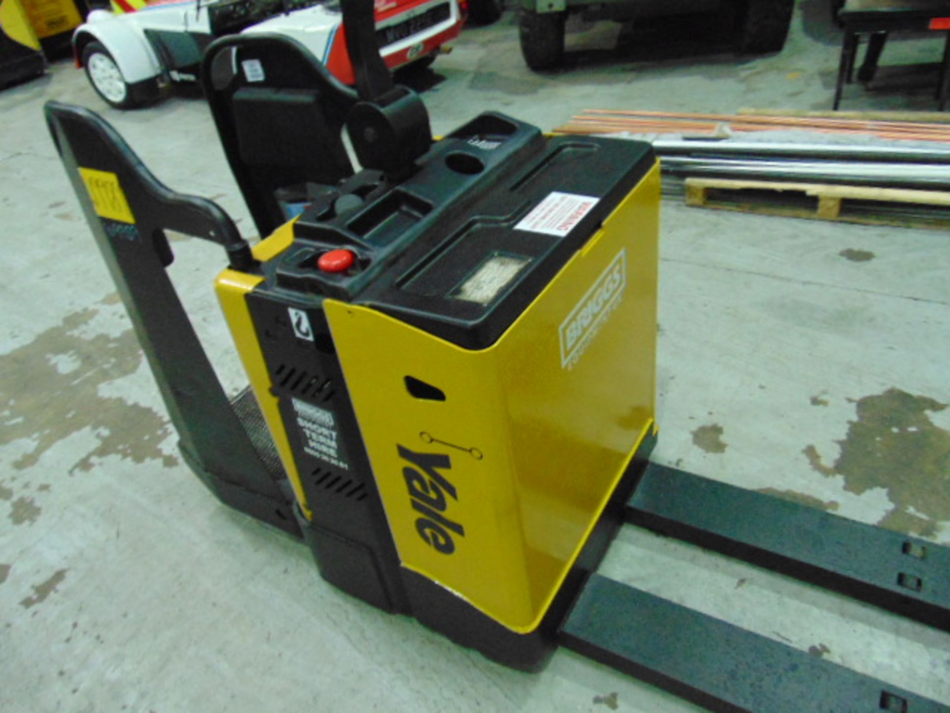 Yale MP20X FBW 2000Kg Self Propelled Electric Pallet Truck - Image 2 of 10