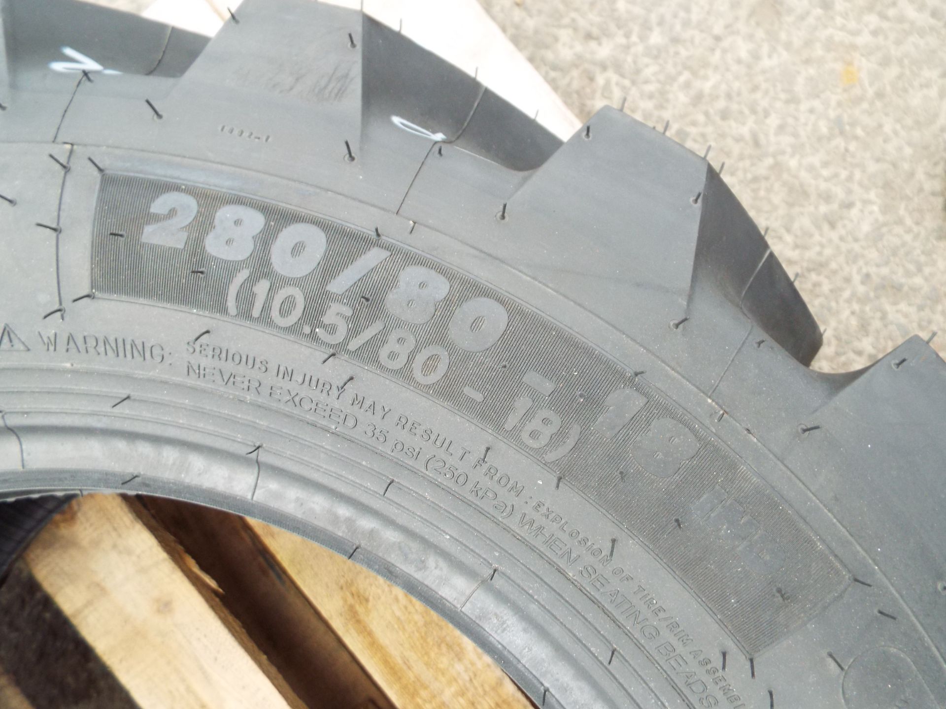 Michelin Power CL 280/80-18 Tyre - Image 4 of 6