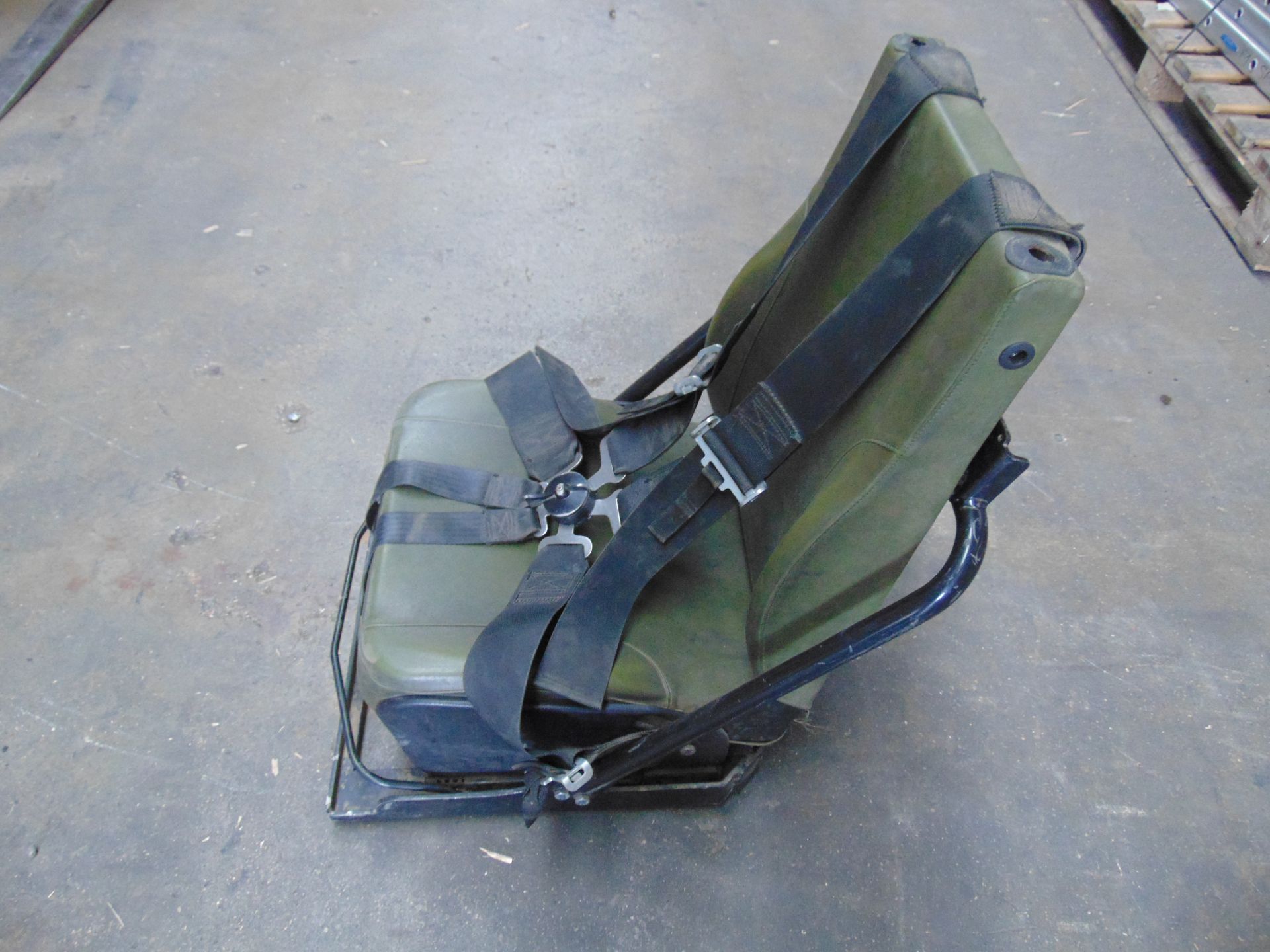 FV Drivers Seat Complete with Frame and 5 Point Harness - Image 3 of 6