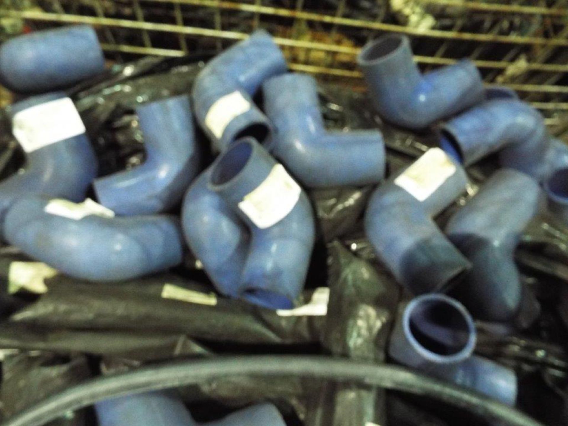 Mixed Stillage of Hydraulic and Rubber Hoses - Bild 5 aus 7