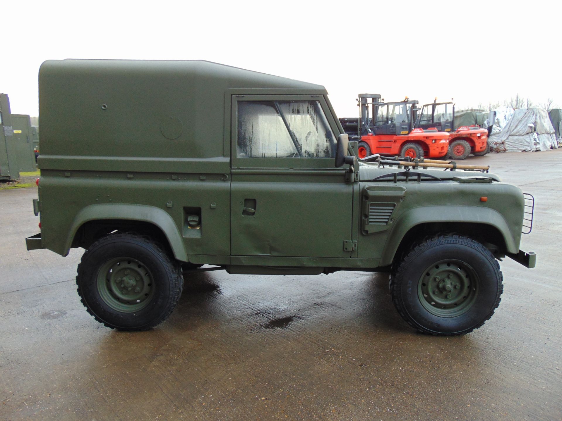 Land Rover Wolf 90 Hard Top Left Hand Drive C/W Pioneer Tool Kit - Image 5 of 25