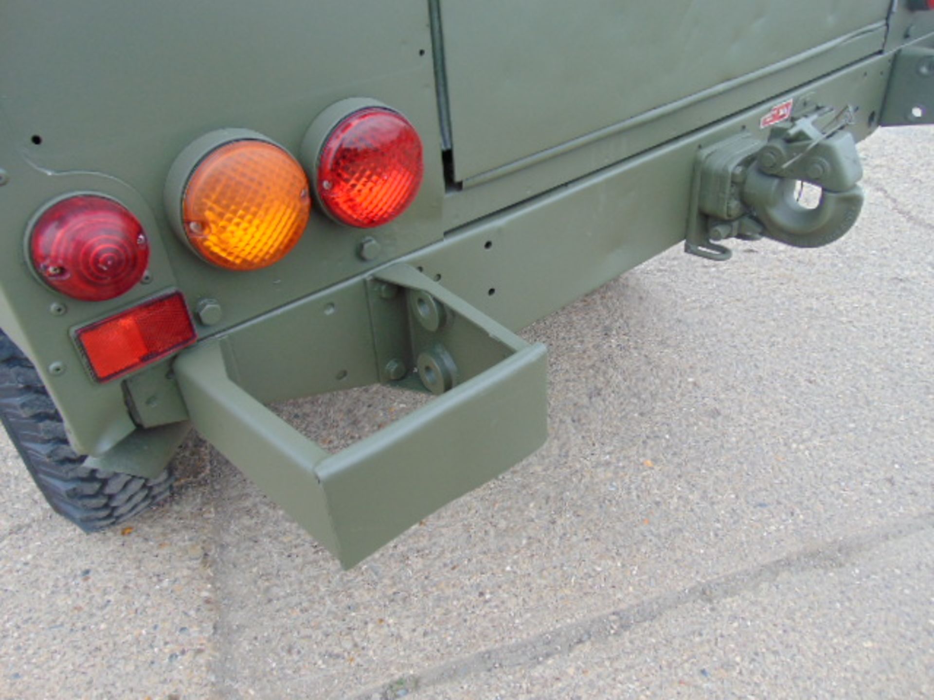 Military Specification Land Rover Wolf 110 Hard Top - Bild 21 aus 25