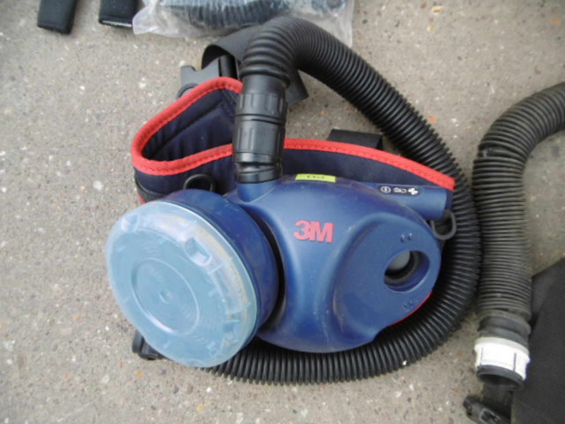 Mixed Respirator Equipment - Bild 7 aus 16