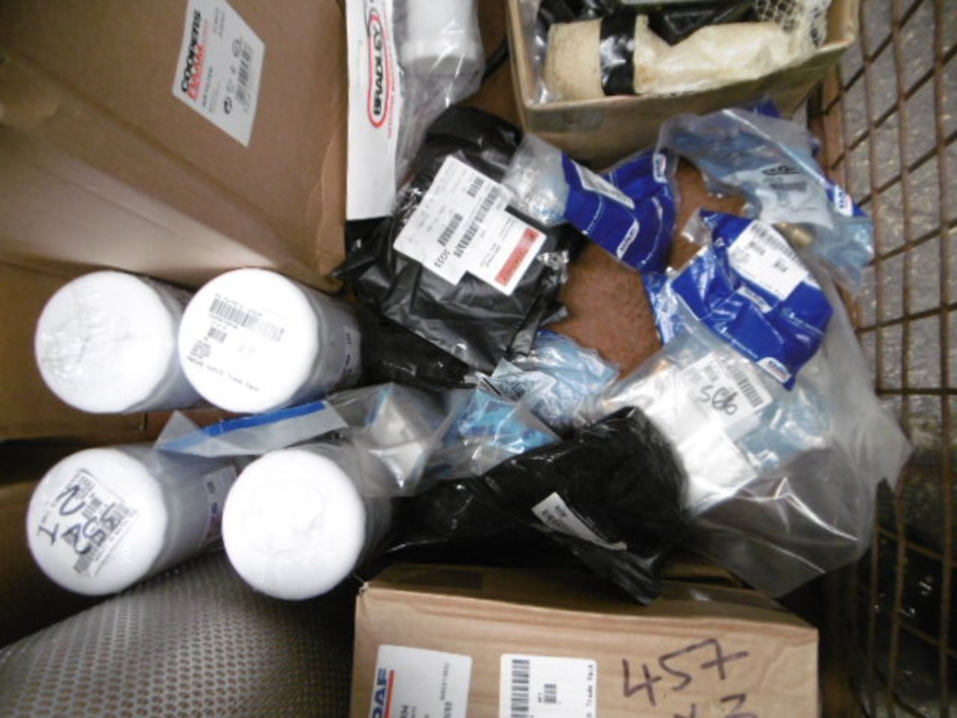Mixed Stillage of Truck Parts - Image 6 of 7