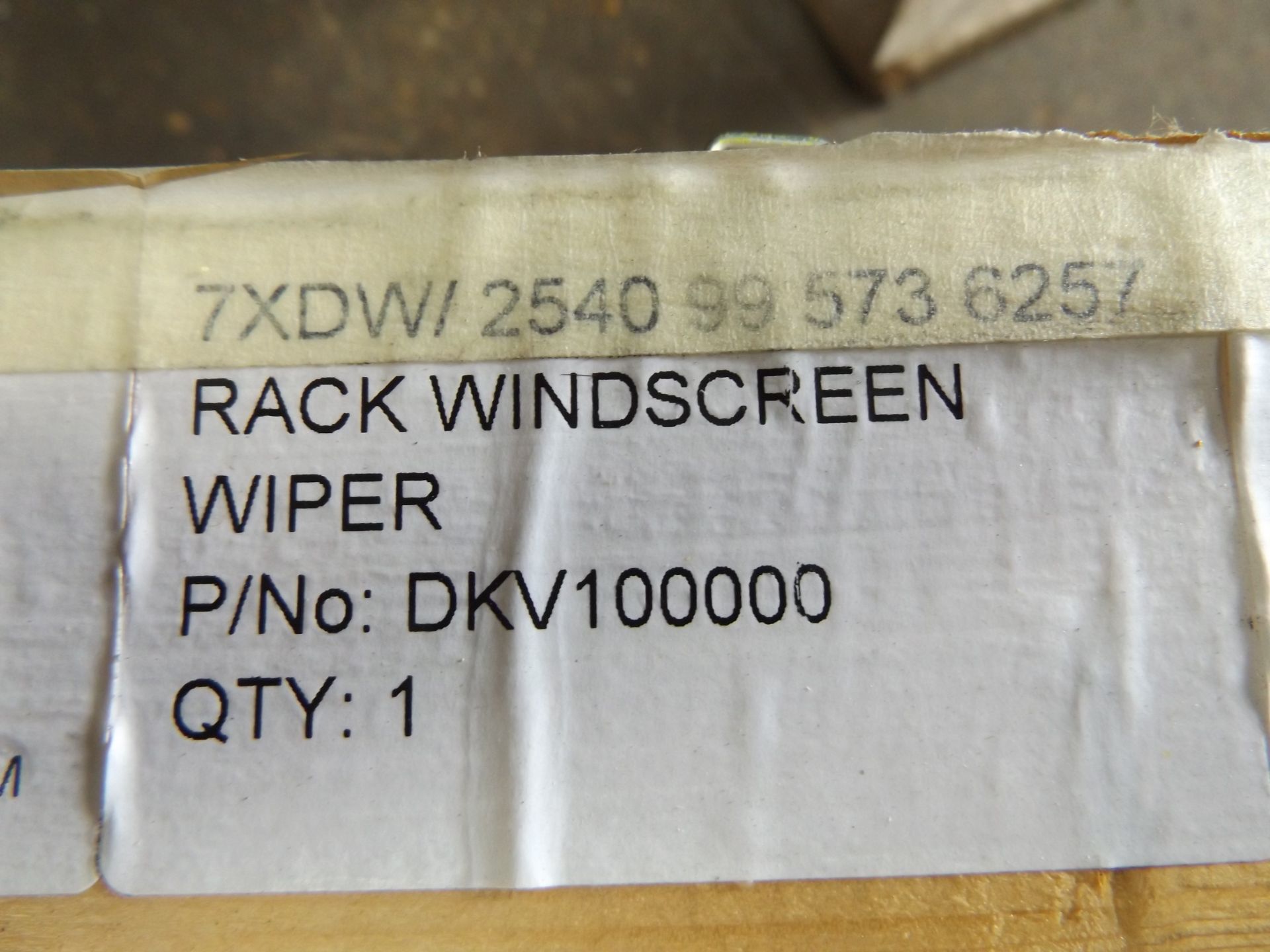 Land Rover Wolf Winterised Windscreen Wiper Rack - Image 7 of 7