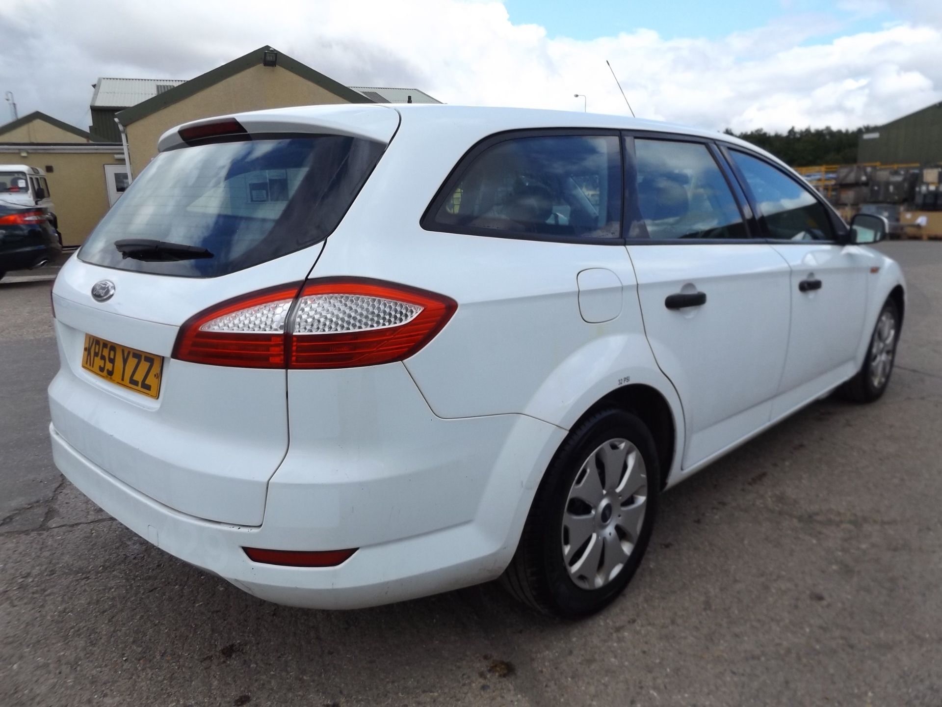 Ford Mondeo 2.0TDCi Estate - Image 8 of 19