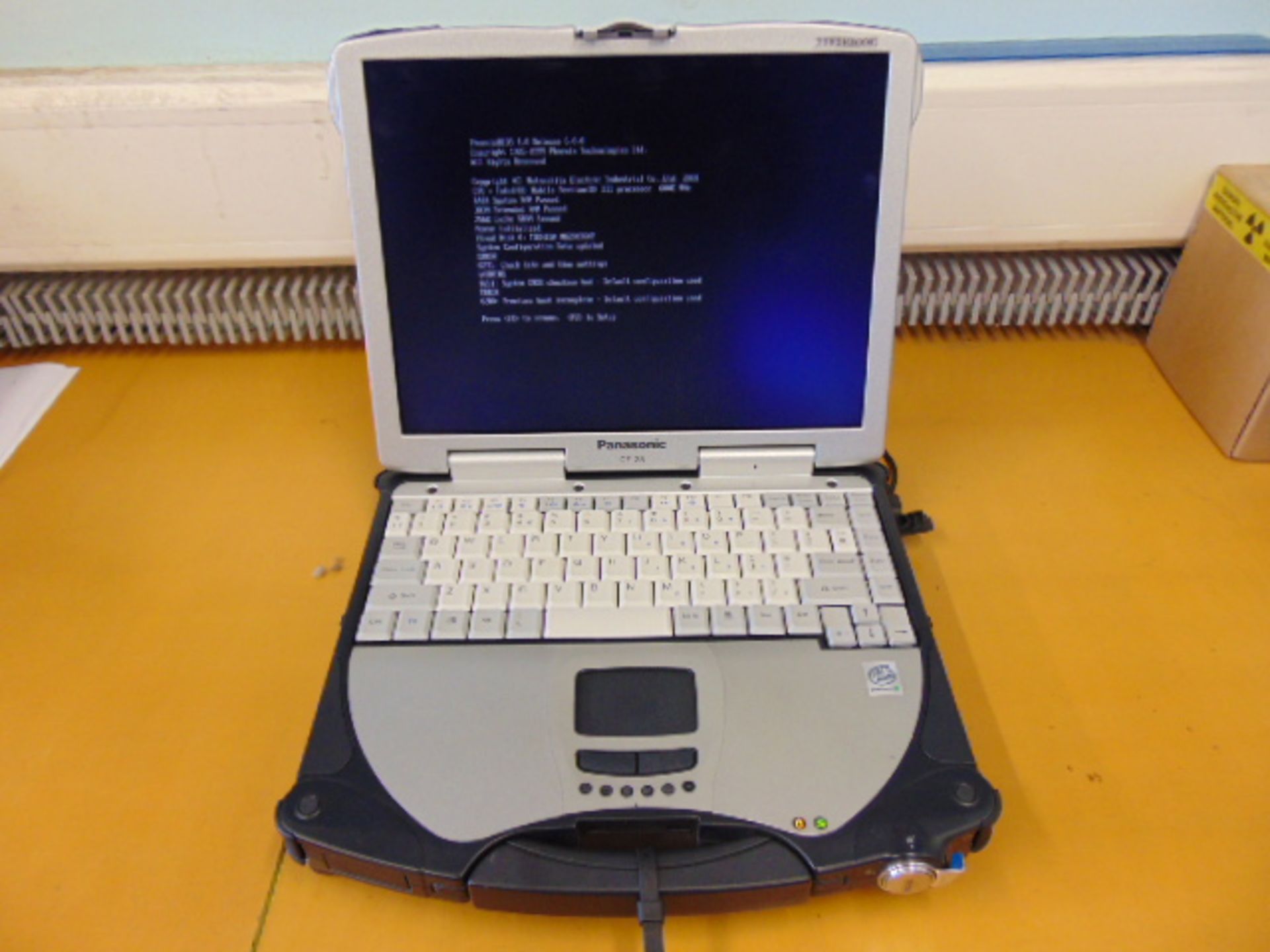 Panasonic CF-28 Toughbook Laptop - Bild 3 aus 15