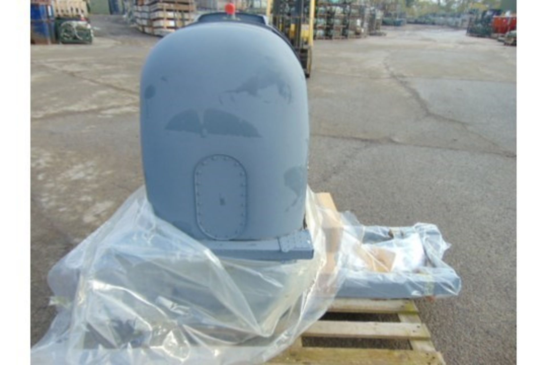 Unissued Lynx Helicopter Fuel Tank Assy complete with fitting kit - Image 5 of 8