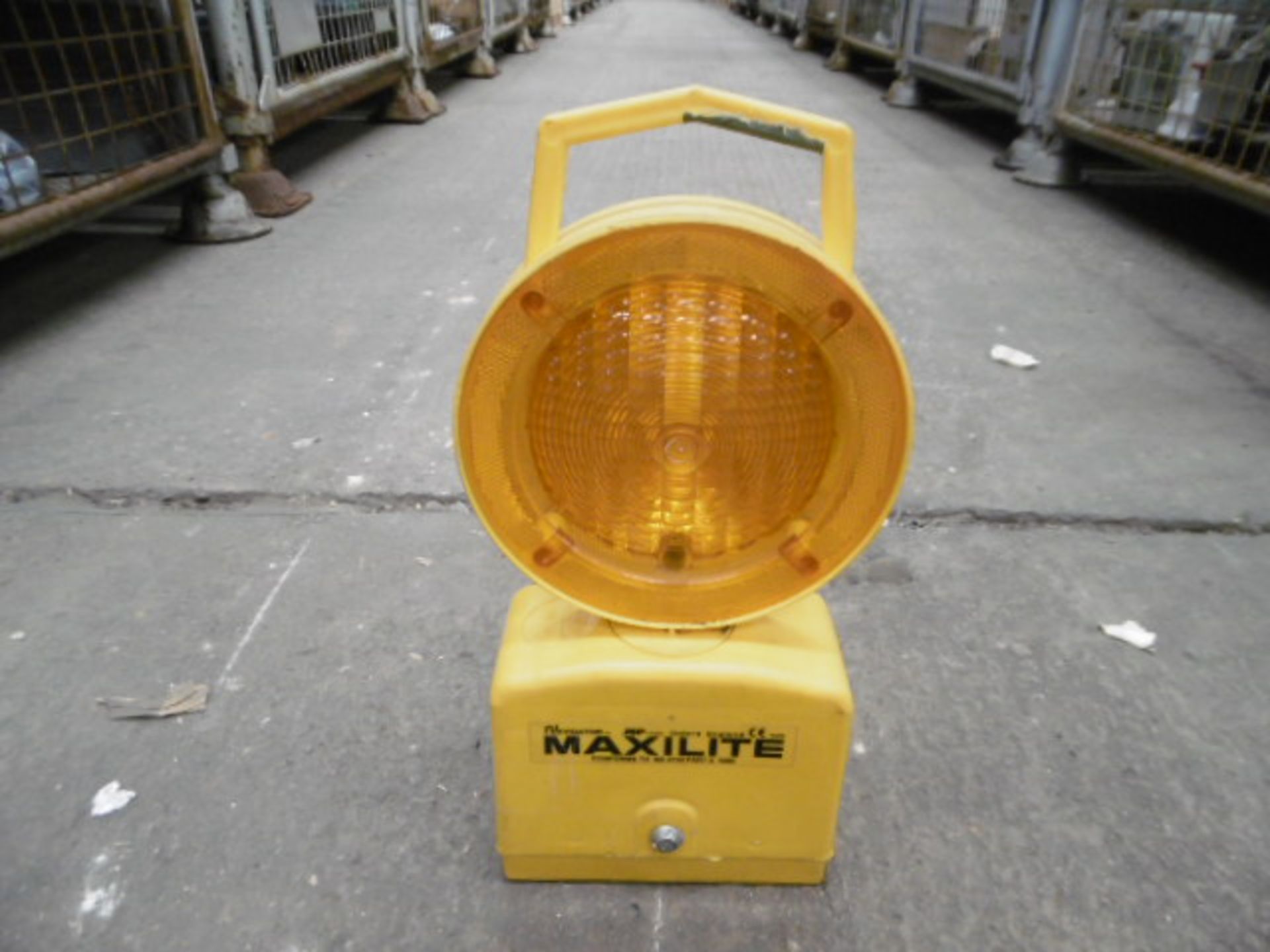 75 x Maxilight Traffic Beacons - Image 2 of 5