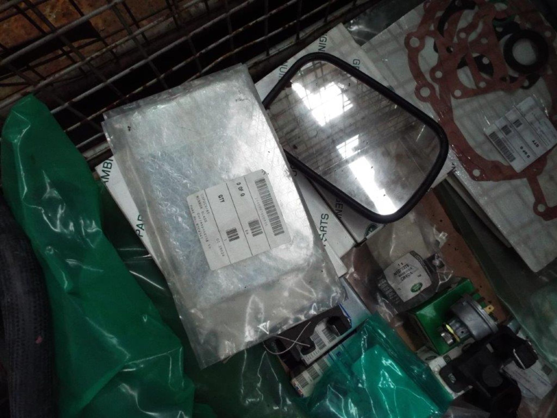 Mixed Stillage of Land Rover Parts inc Mirrors, Brake Pads, Door Locks, Seat Cushion etc - Image 4 of 12