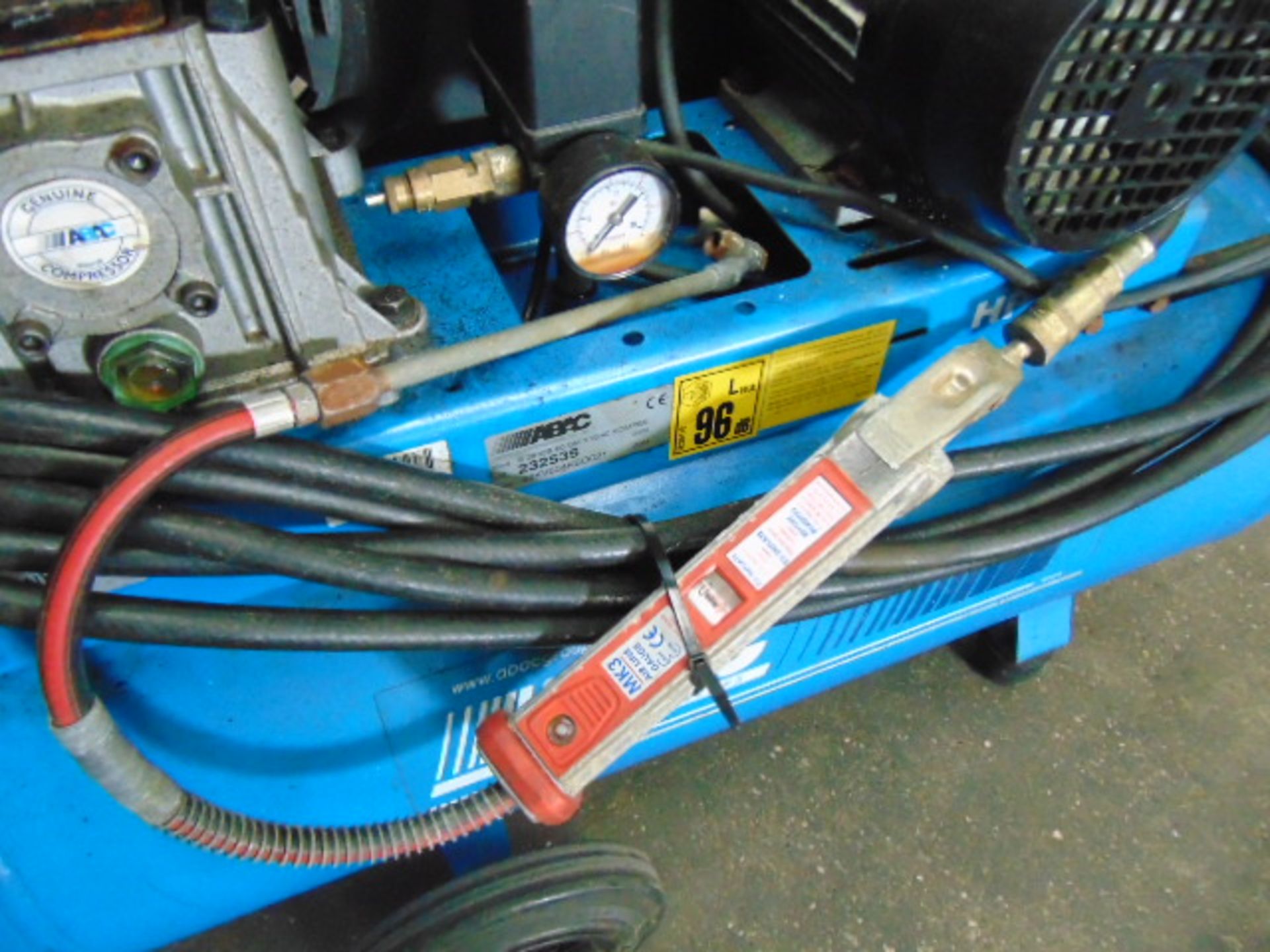 ABAC B 2800B-60 cm 3 V240 Kompex Mobile Air Compressor with PCL Mk 3 Inflator - Image 6 of 9