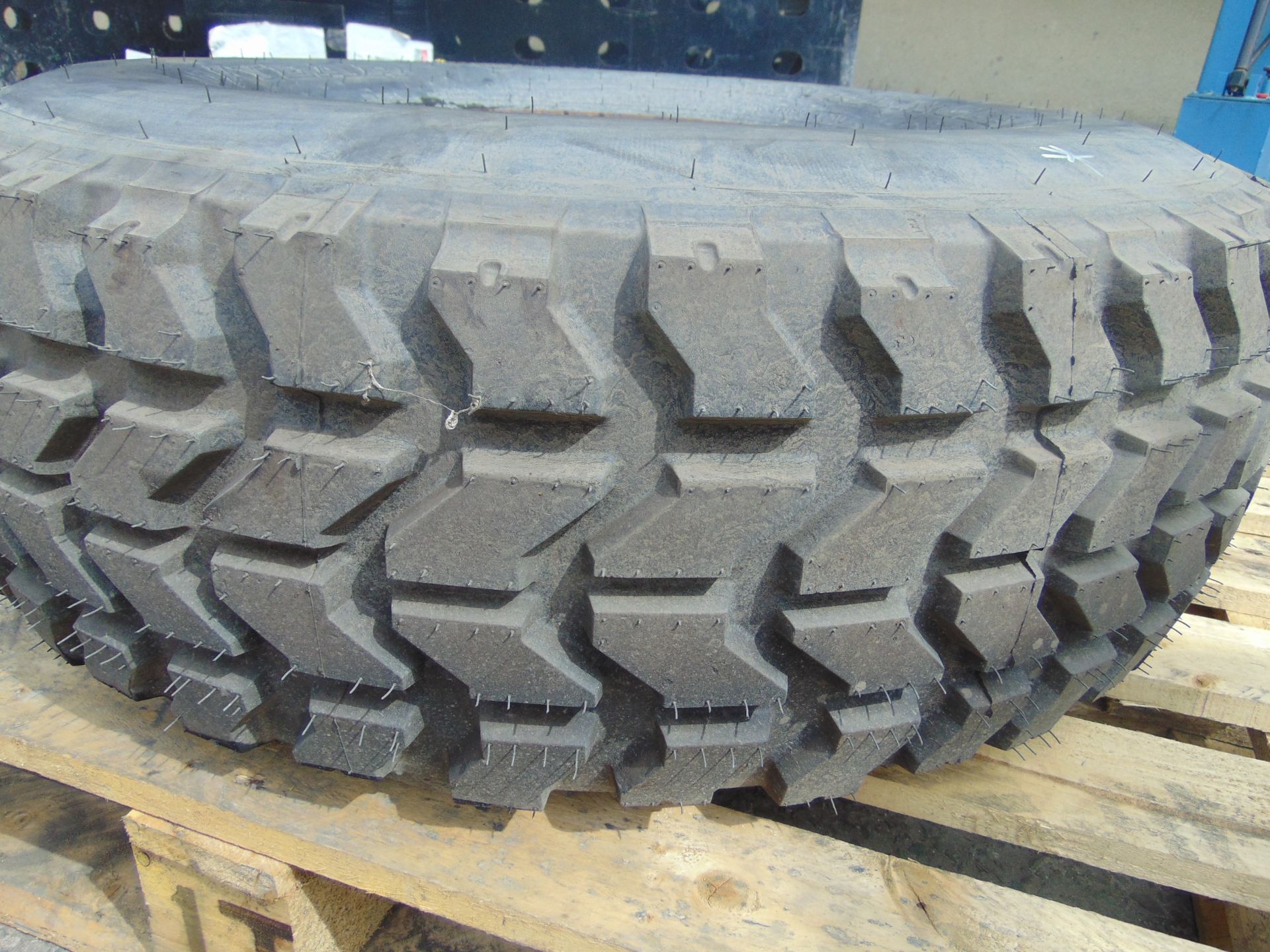 Goodyear Wrangler MT 37x12.50R16.5LT Tyre with Rim - Image 7 of 8