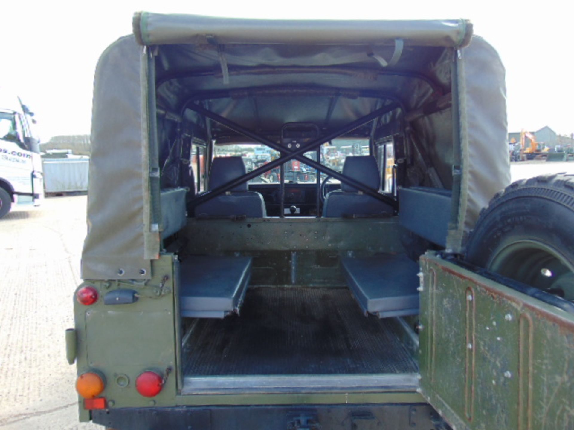 Land Rover Wolf 90 Soft Top - Image 12 of 23