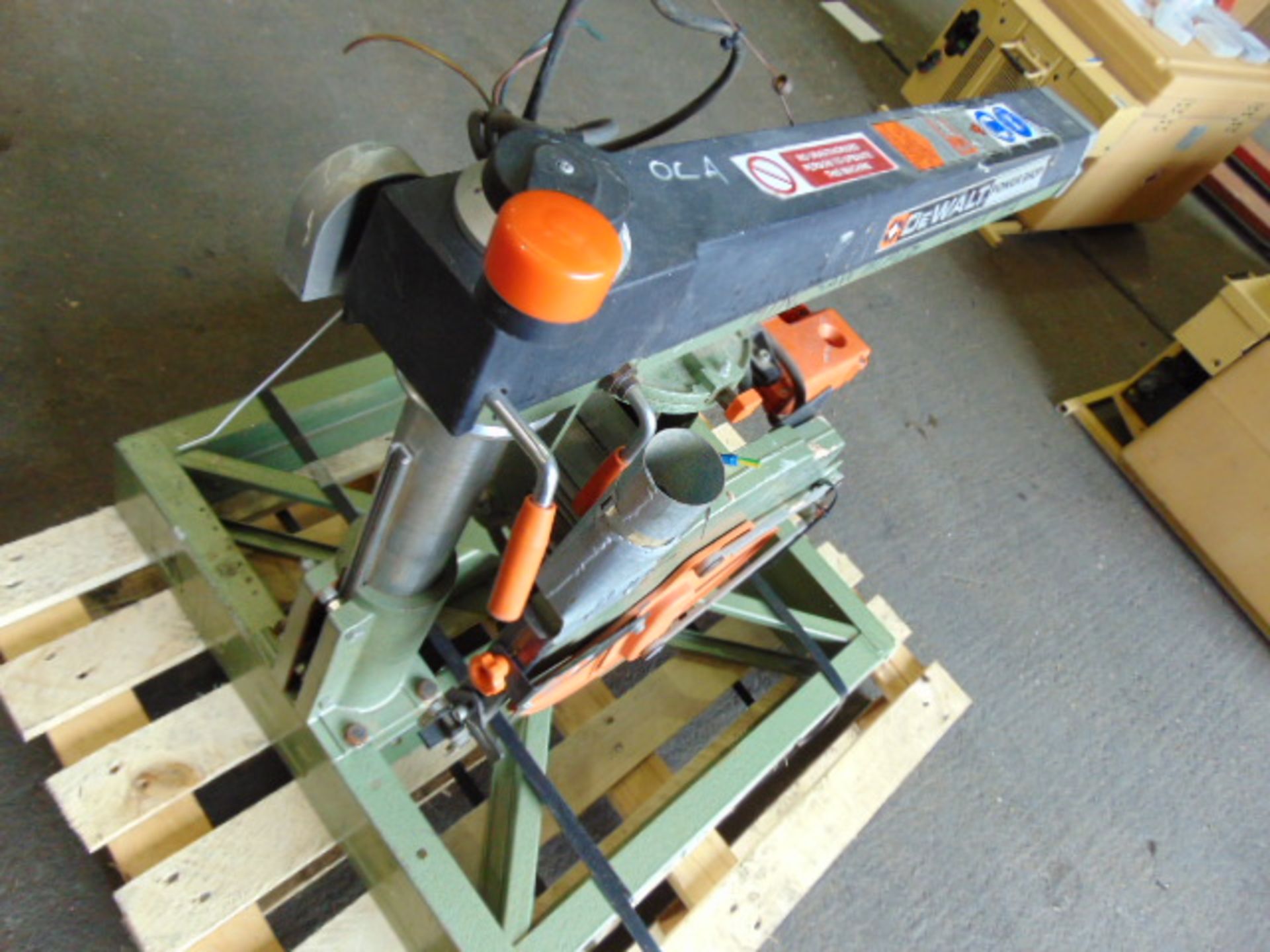 Dewalt DW1501 radial arm saw - Bild 9 aus 13