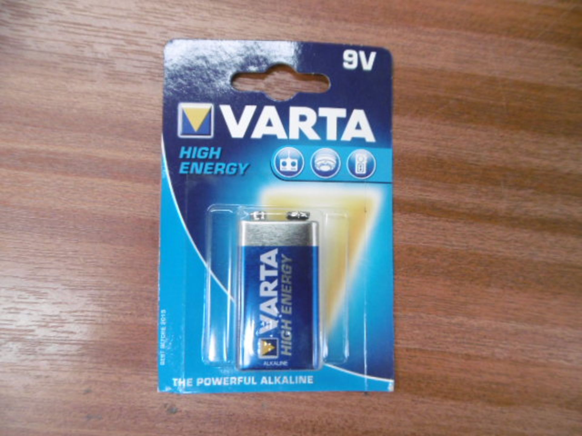 100 x Varta 9 Volt Alkaline Batteries - Image 2 of 5