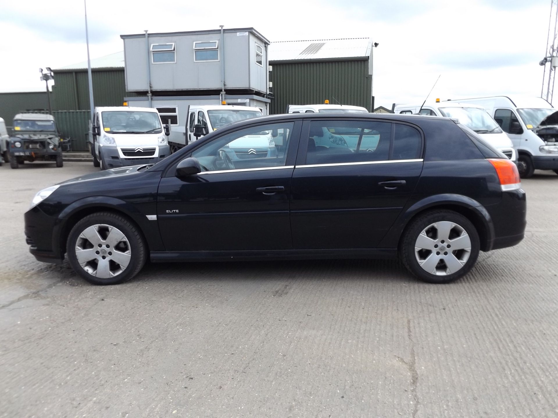 Vauxhall Signum 2.8 Turbo V6 Elite - Image 4 of 15