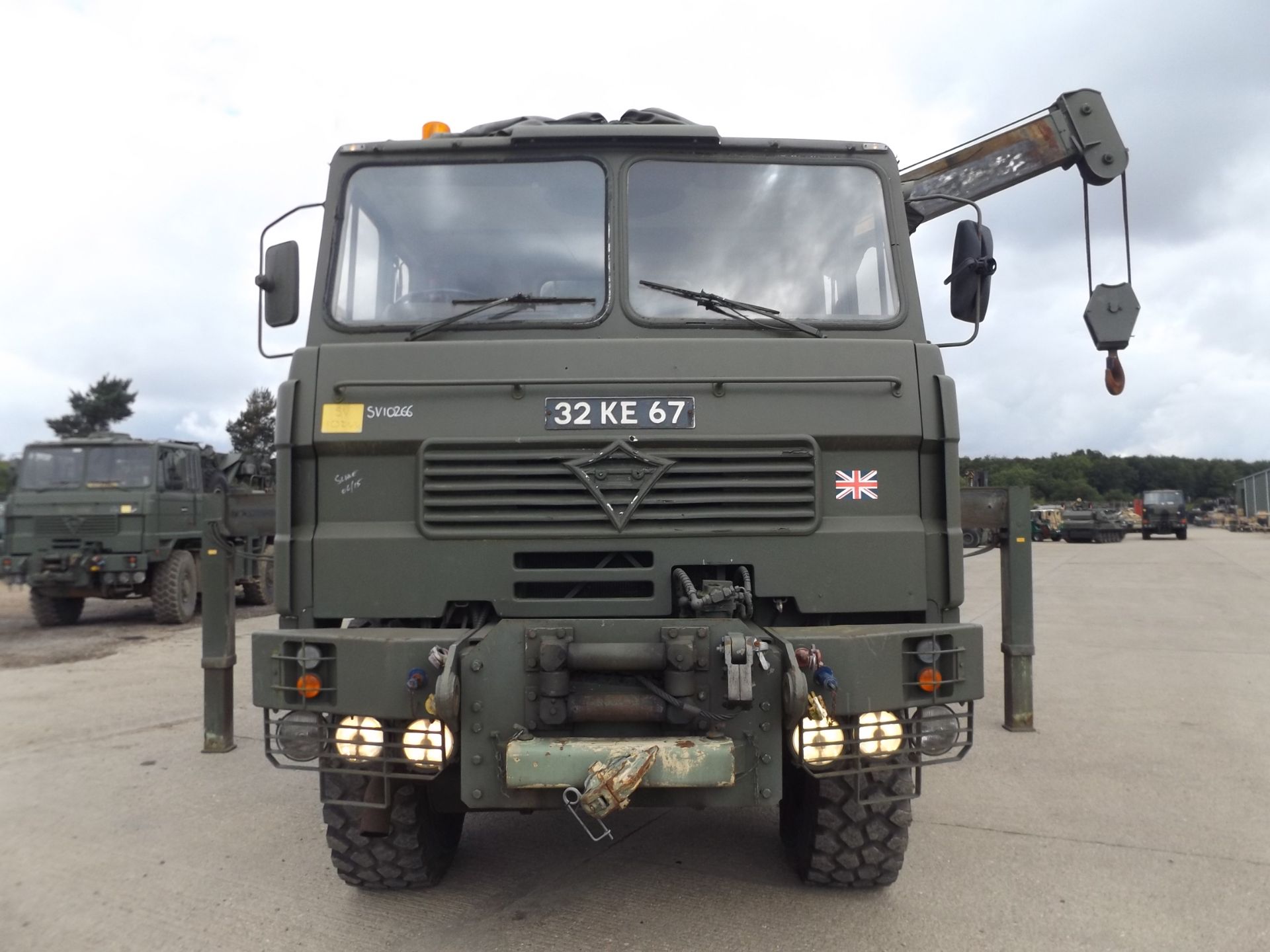 Foden 6x6 Recovery Vehicle which is Complete with Remote and EKA Recovery Tools - Image 4 of 19