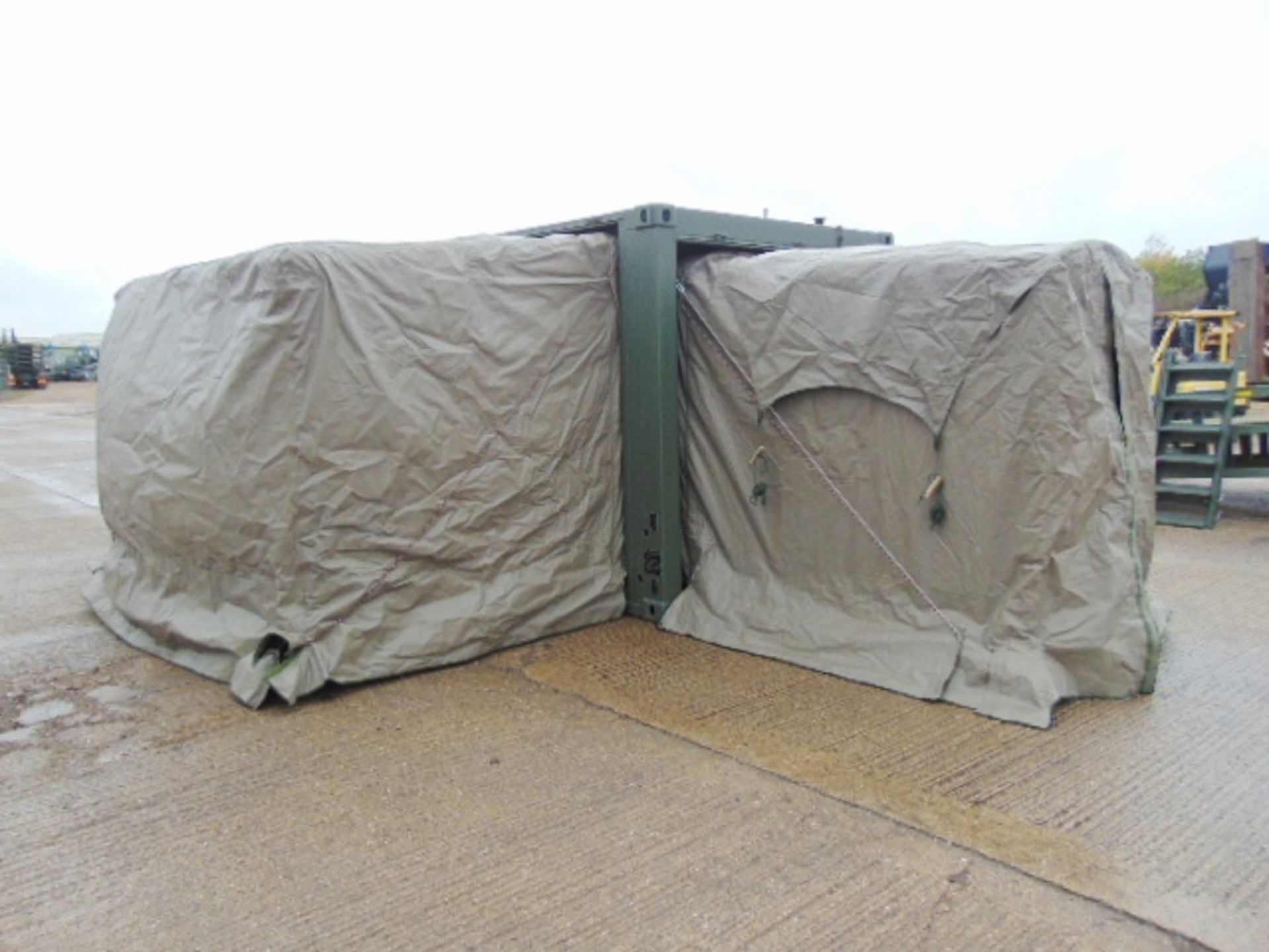 Containerised Insys Ltd Integrated Biological Detection/Decontamination System (IBDS) - Image 18 of 66