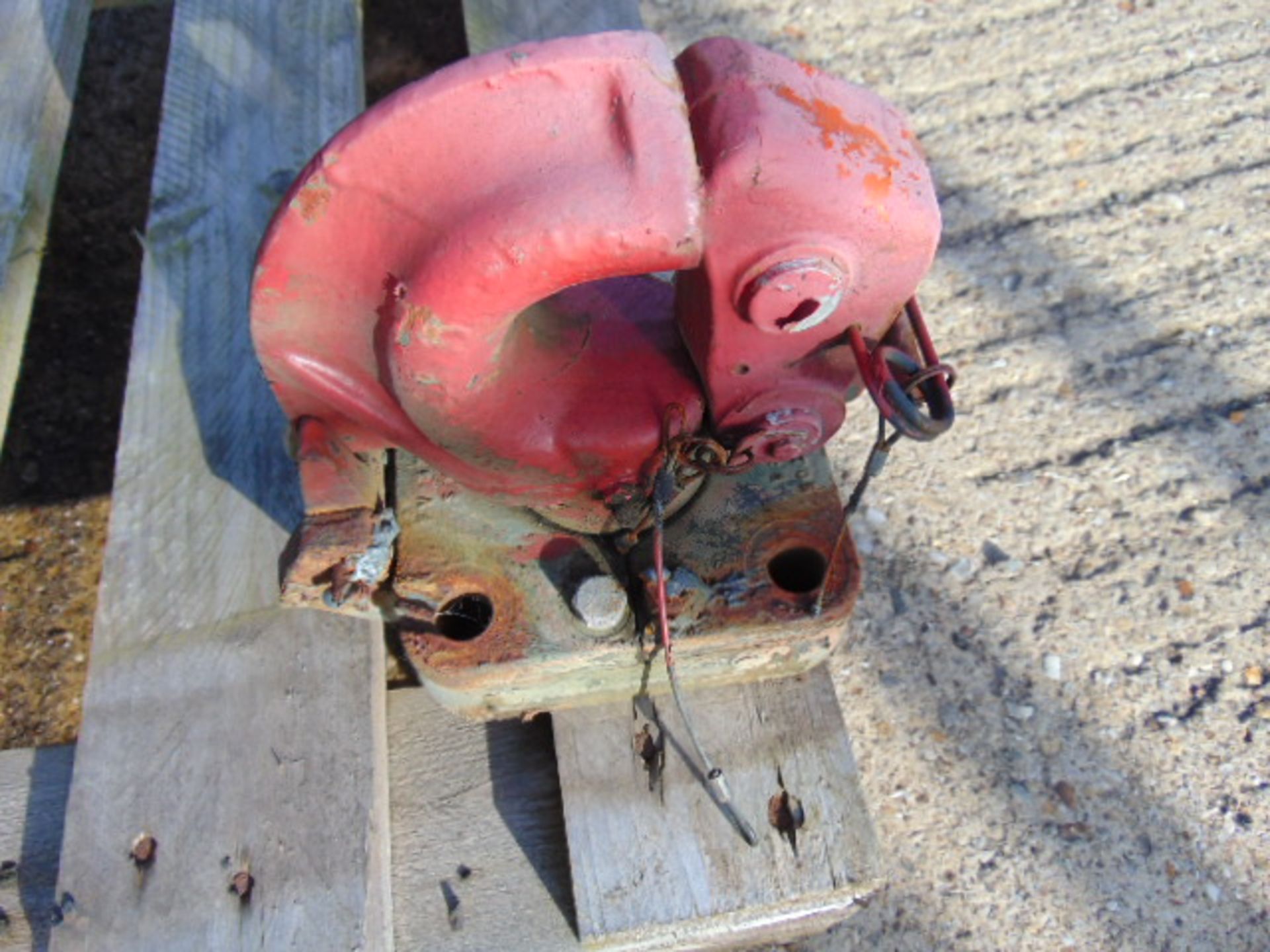 Heavy Duty Nato Tow Hitch - Image 3 of 4