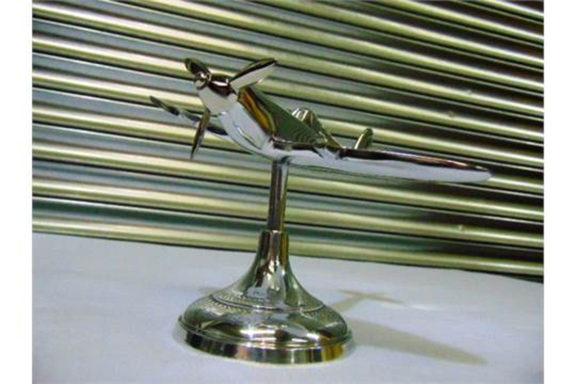 Aluminium Desktop WWII Supermarine Spitfire Model - Image 3 of 4