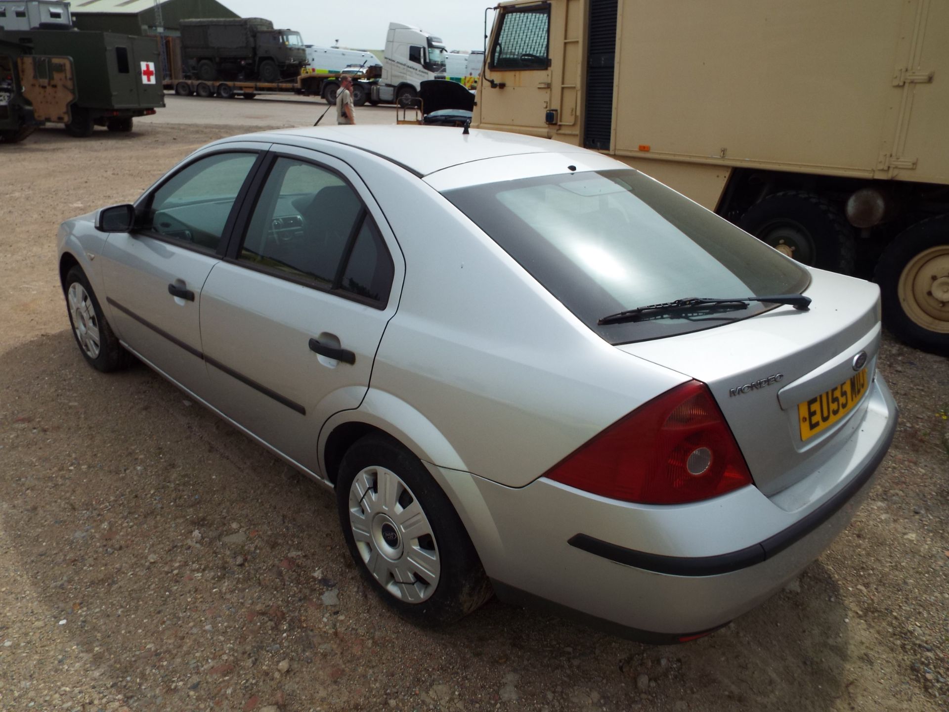 Ford Mondeo LX 2.0 TDCi - Image 5 of 17