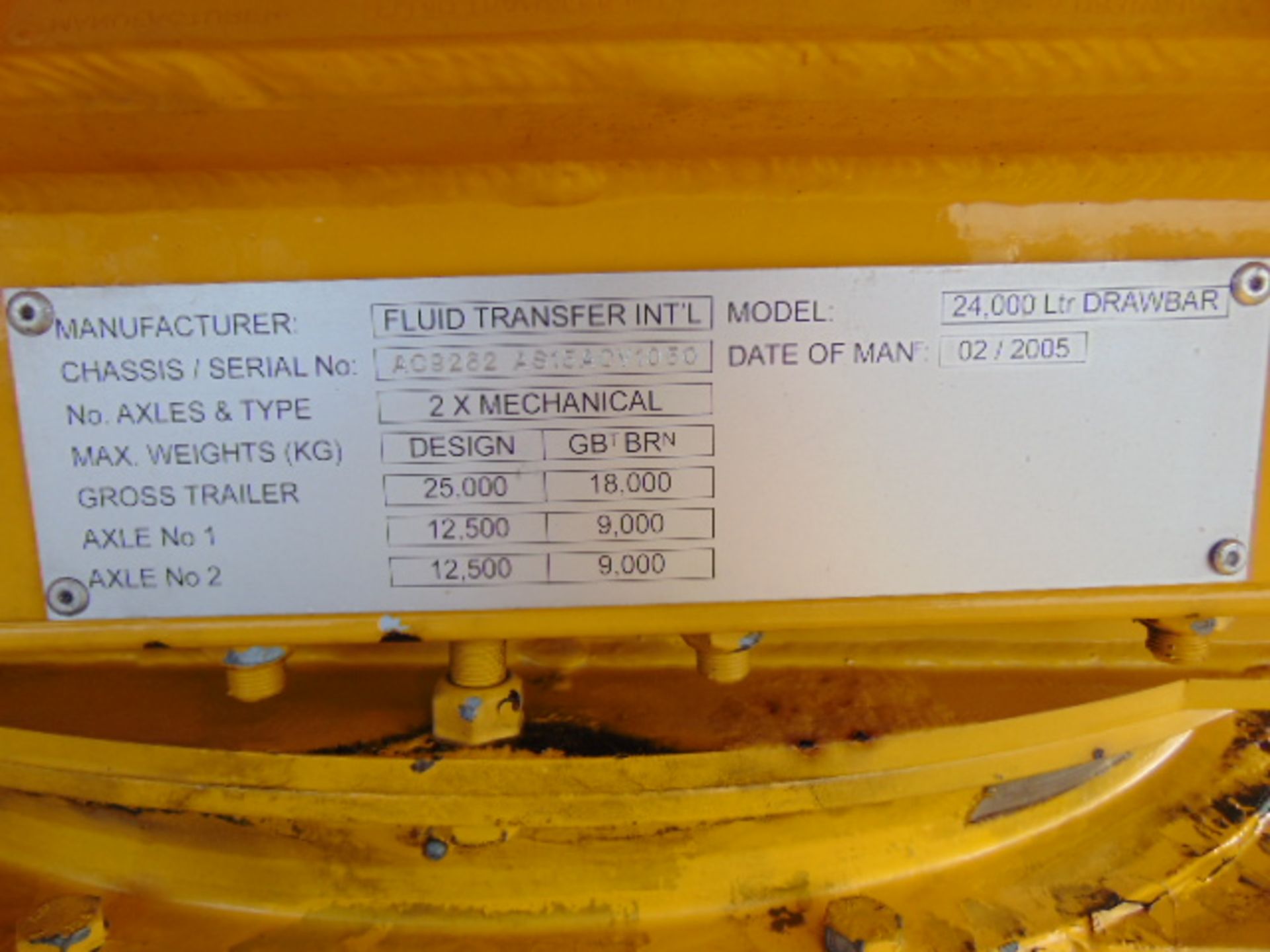 24000 Ltr Twin Axle Fluid Transfer Tanker Trailer - Image 15 of 16