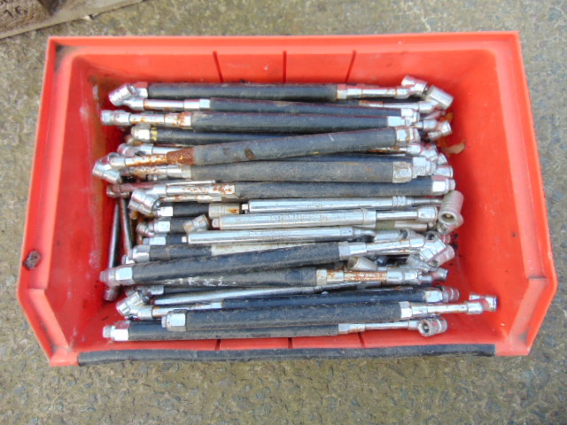 Approx 50 x Tyre Valve Airline Connectors