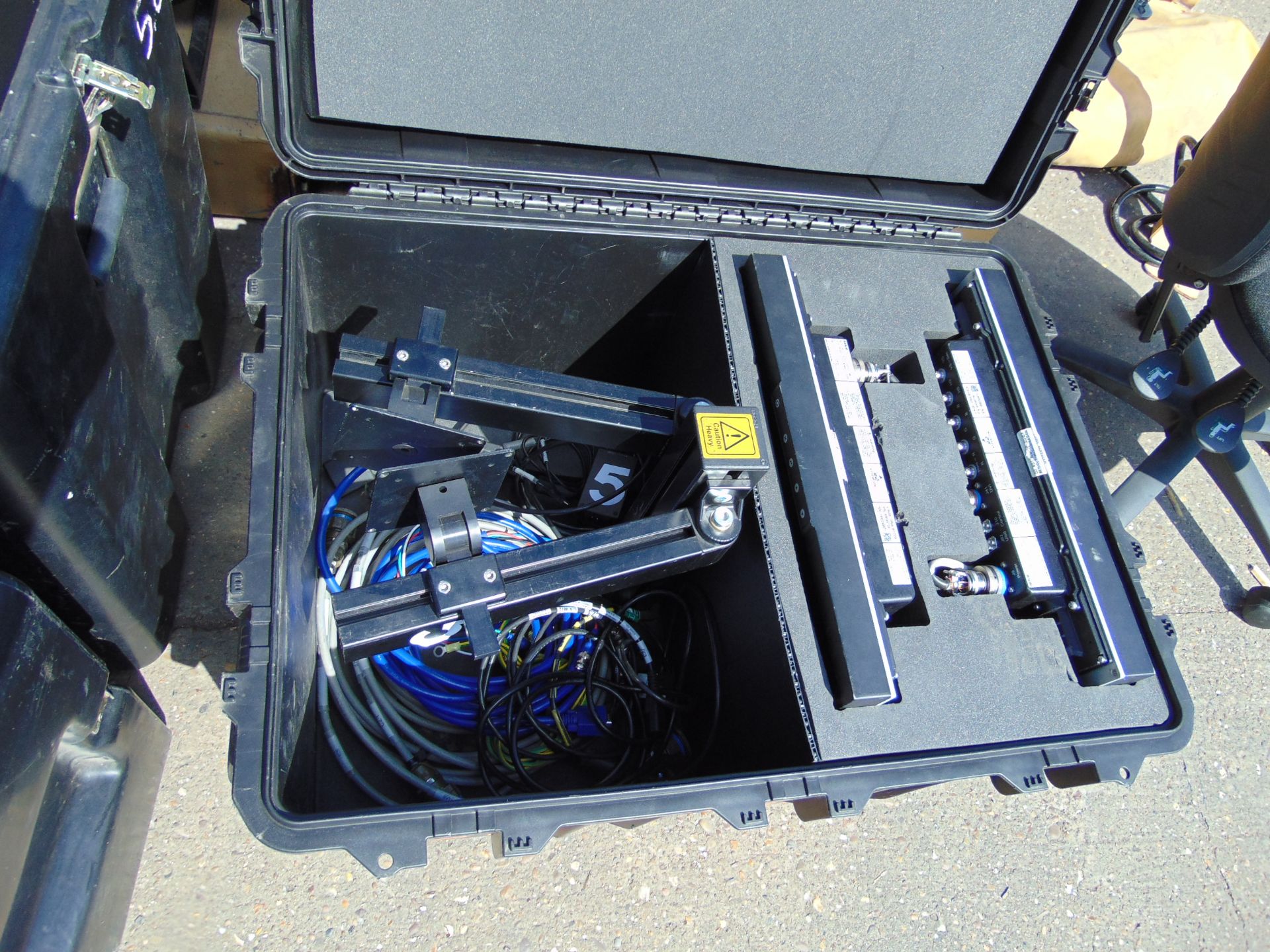 Clark 15m Demountable CCTV Mast Assy with Accessories and Cover - Image 15 of 52