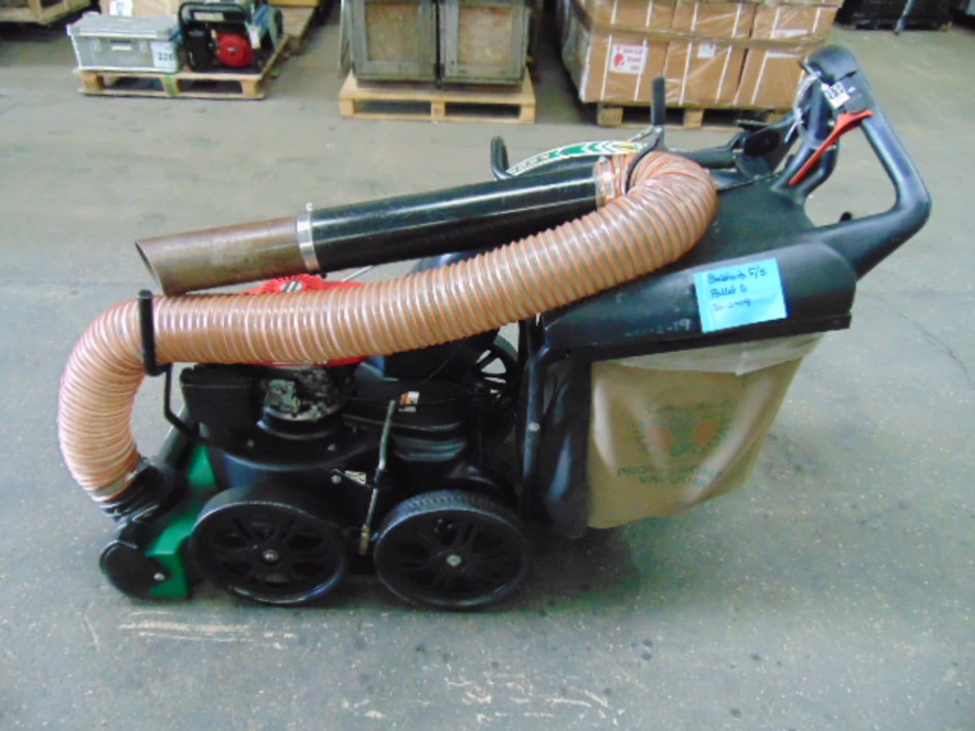 Billy Goat Professional Honda Powered Self Propelled Wheeled Vacuum - Bild 4 aus 15