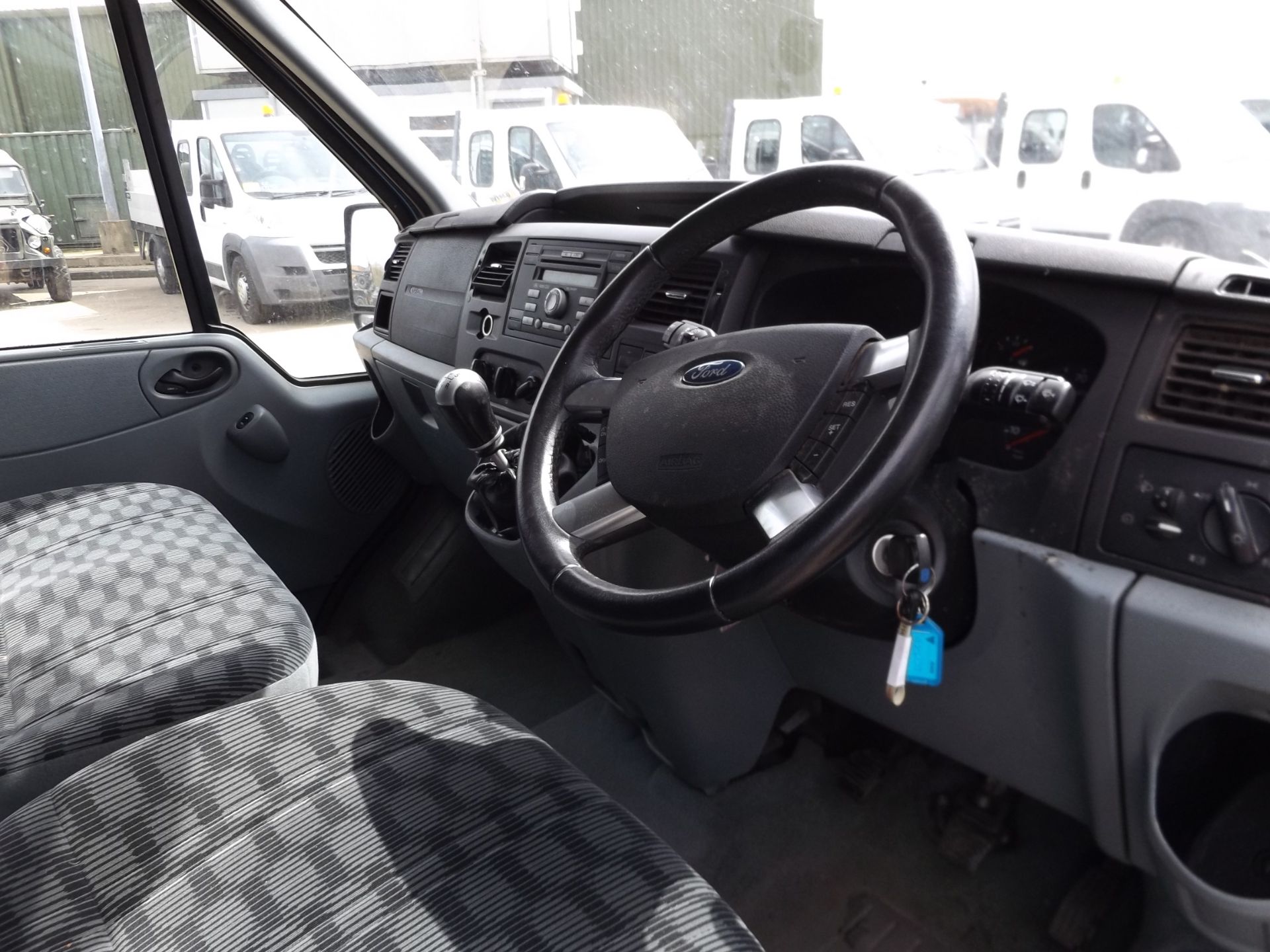 Ford Tourneo 8 Seater Minibus 48,914miles! - Image 11 of 14