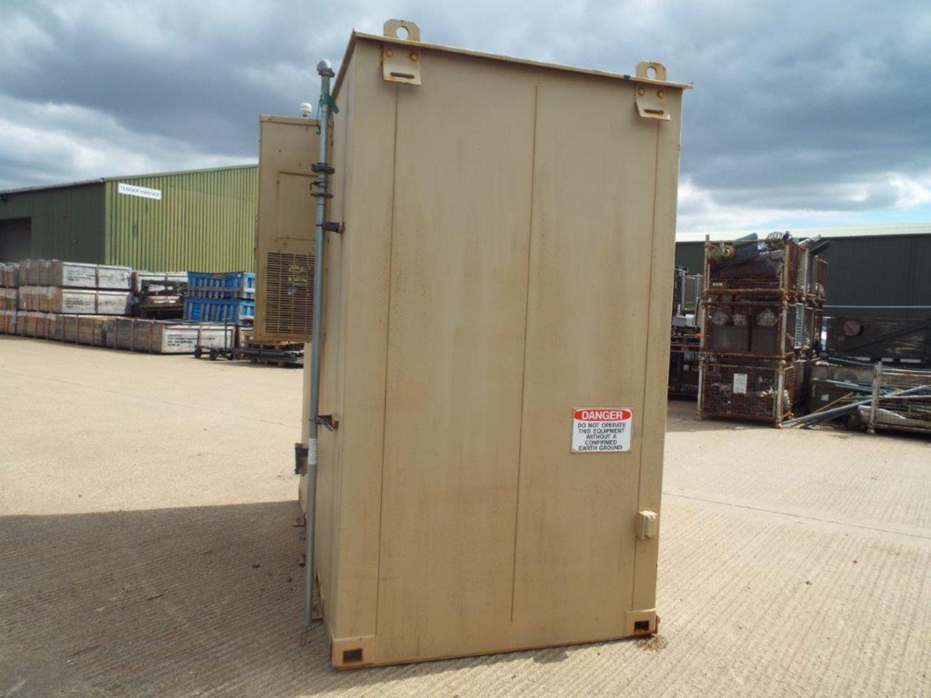 Heavy Duty Steel Portable Storage Unit C/W Twist Locks, Air Con, Electrics, Lights etc - Image 8 of 19