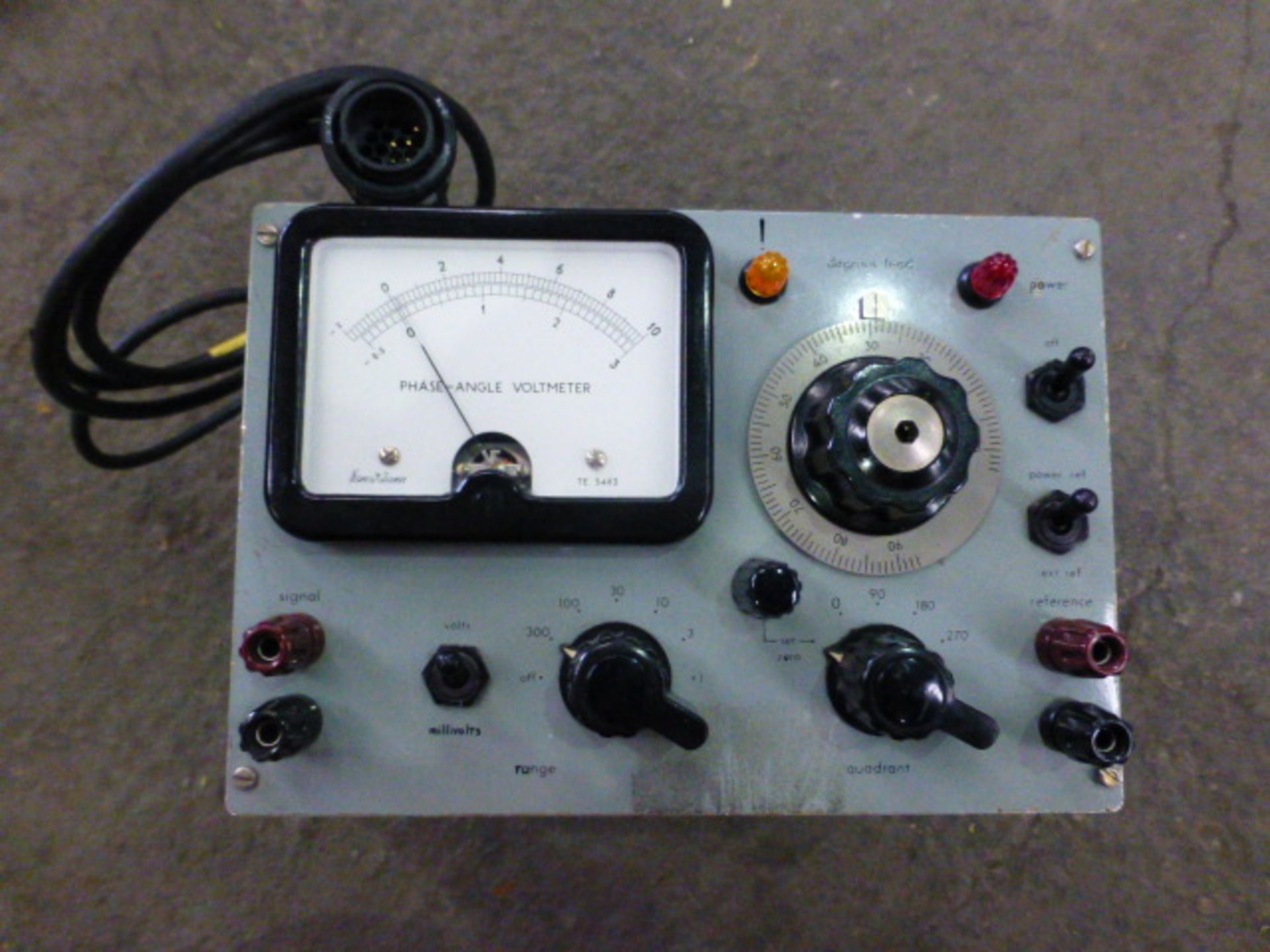 Smiths Industries Phase Angle Volt Meter