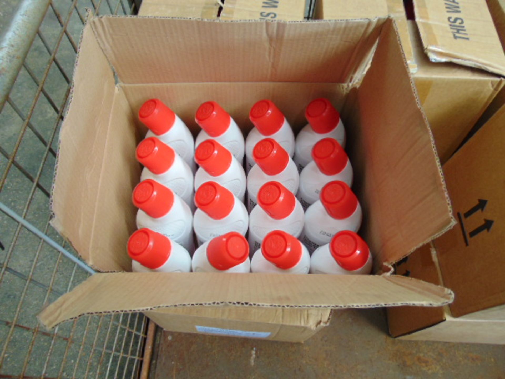 Approx 160 x 750ml Bottles Cleenol Toilet Bowl Cleaner - Image 2 of 3