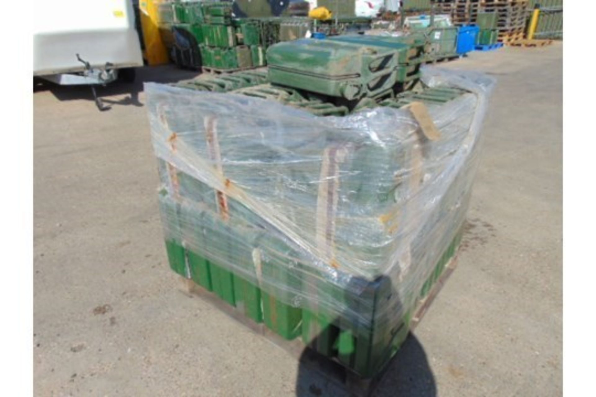 50 x Unissued NATO Issue 20L Jerry Cans - Image 2 of 6