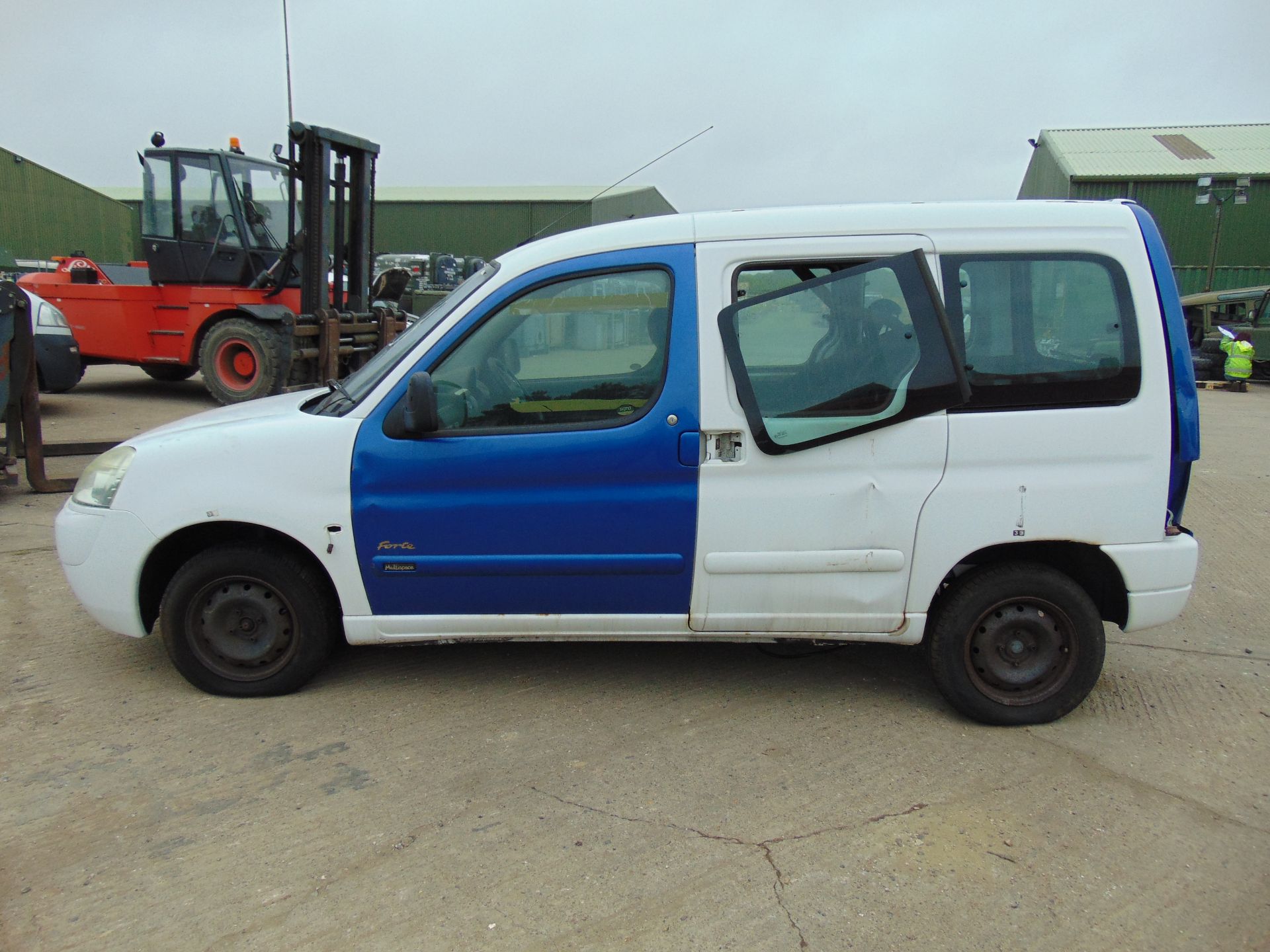 Citroen Berlingo Multispace Forte 1.9D Suitable for Spares or Repair - Image 4 of 14