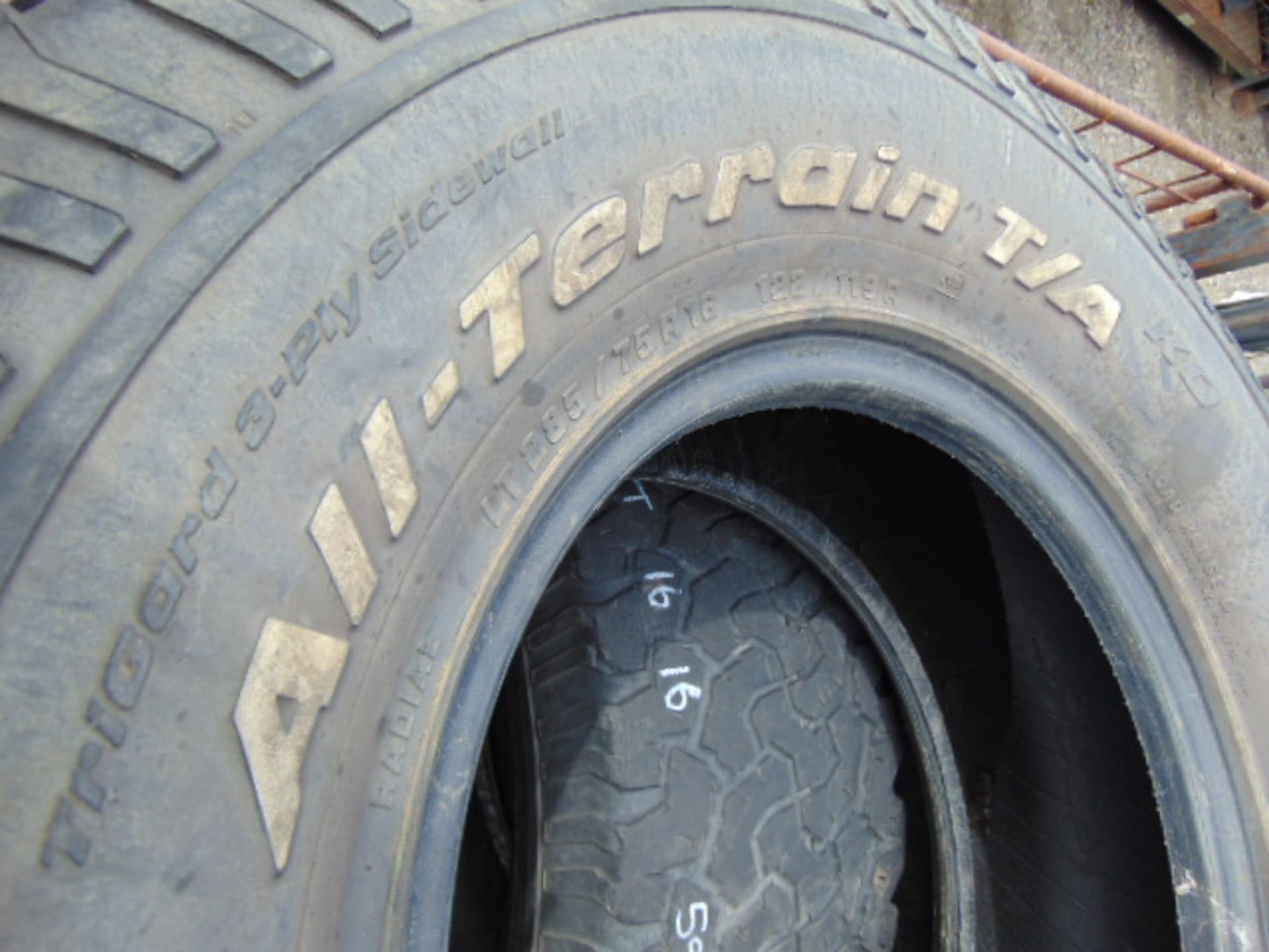 5 x BF Goodrich All-Terrain LT285/75 R16 Tyres - Image 5 of 6