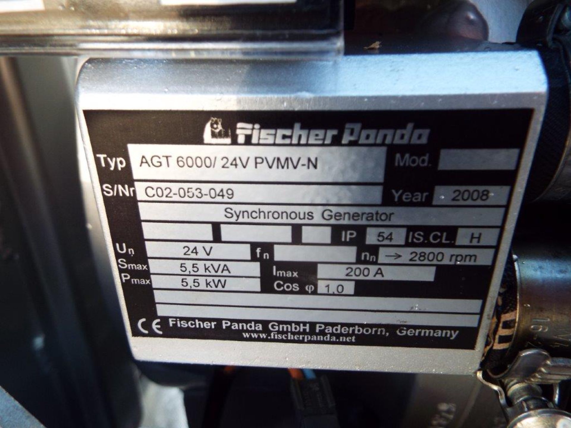 TEST HOURS ONLY Fischer Panda AGT 6000/24V PVMV-N Kubota Diesel 5.5 KVA Fully Enclosed Generator Set - Image 12 of 17