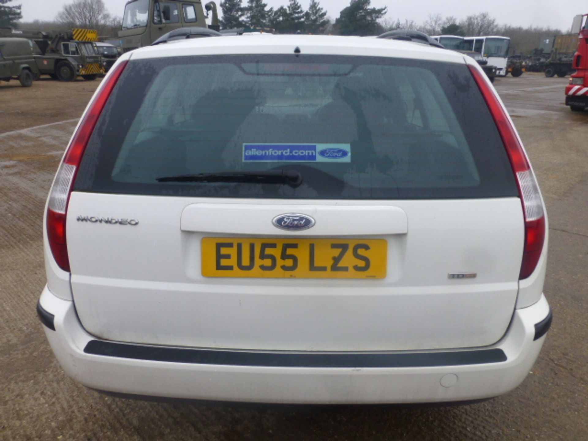 Ford Mondeo 2.0TDCi Estate - Image 7 of 16