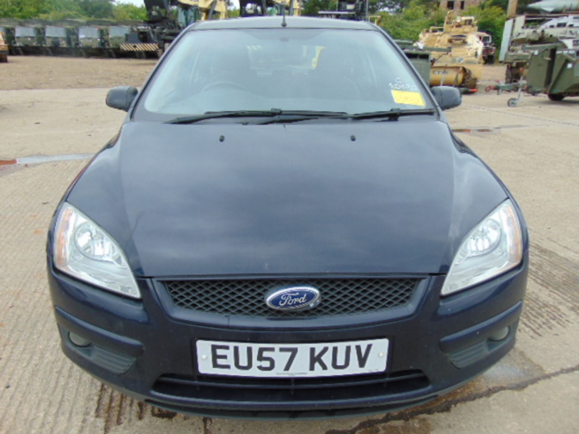 Ford Focus 1.8 TDCI Style Hatchback - Image 2 of 18