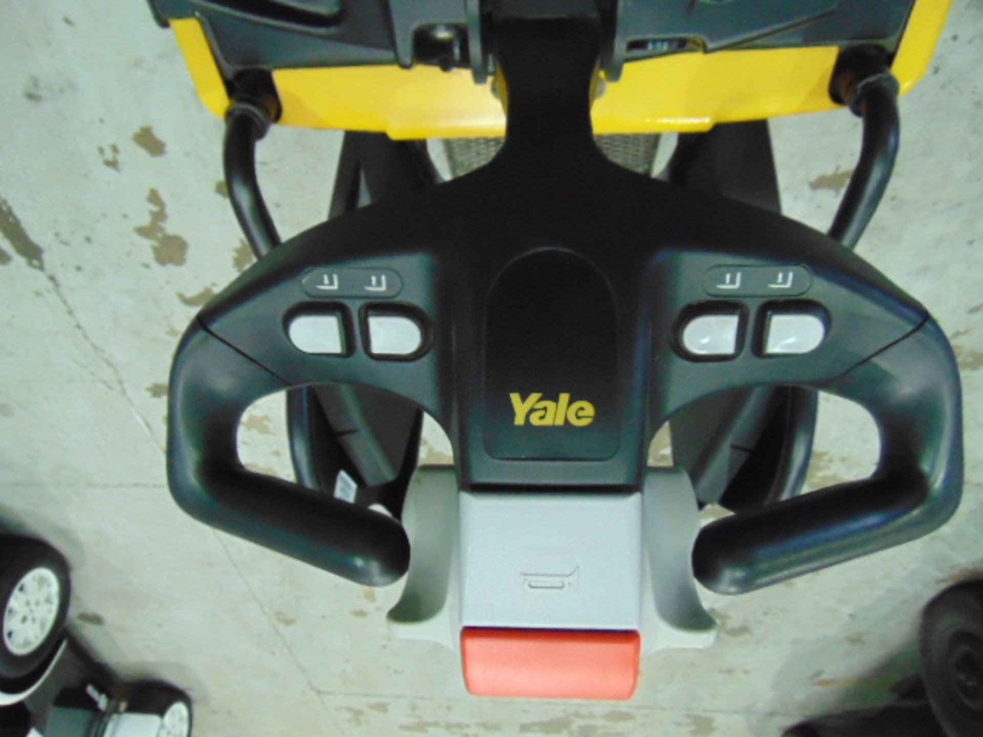 Yale MP20X FBW 2000Kg Self Propelled Electric Pallet Truck - Image 9 of 10