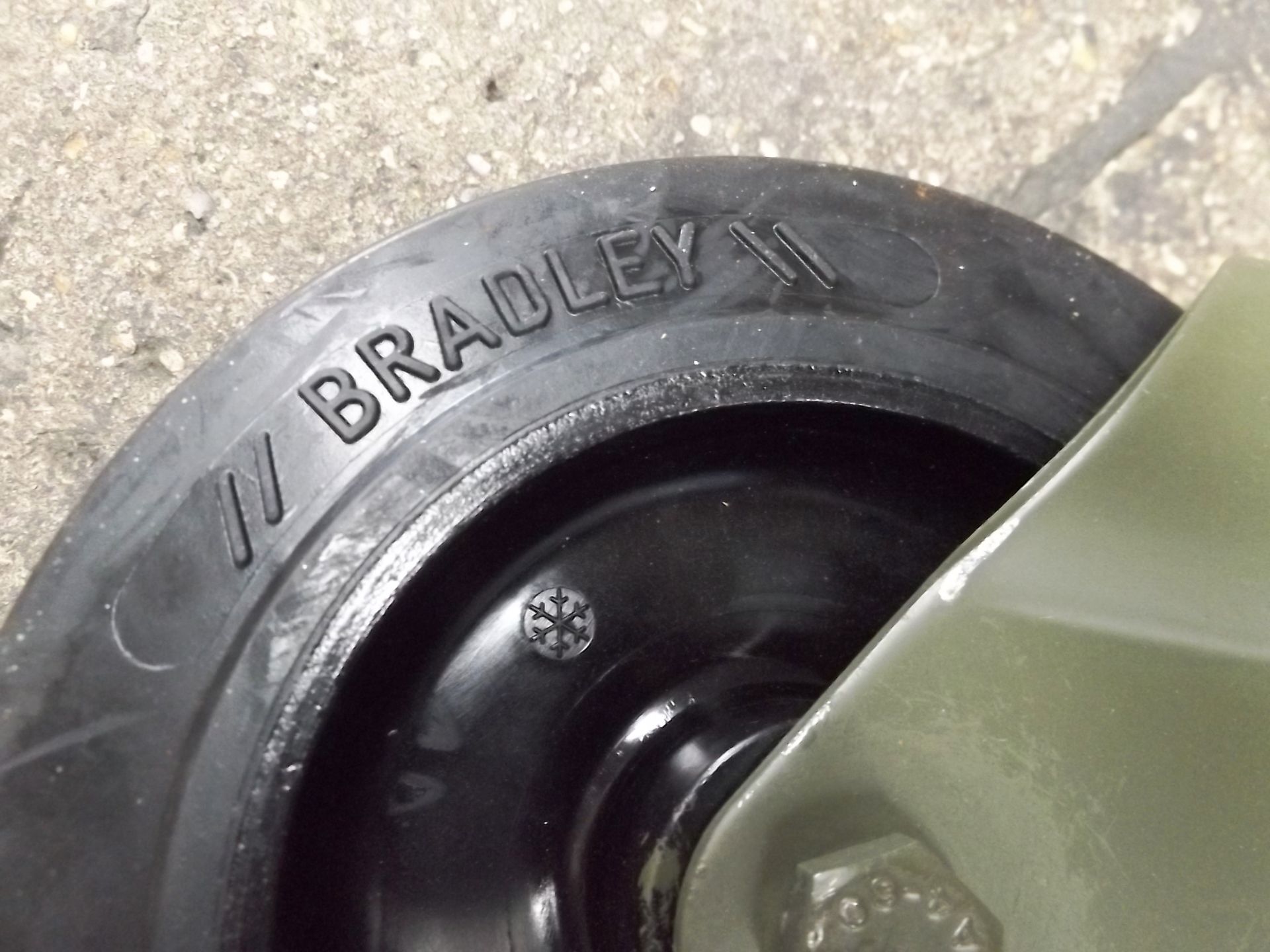 Bradley Jockey Wheel - Image 2 of 4