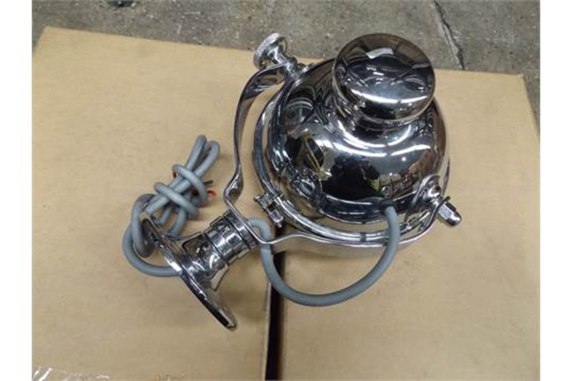 2 x General Electric Halogen Vehicle Spot Lamp Assys - Image 2 of 4