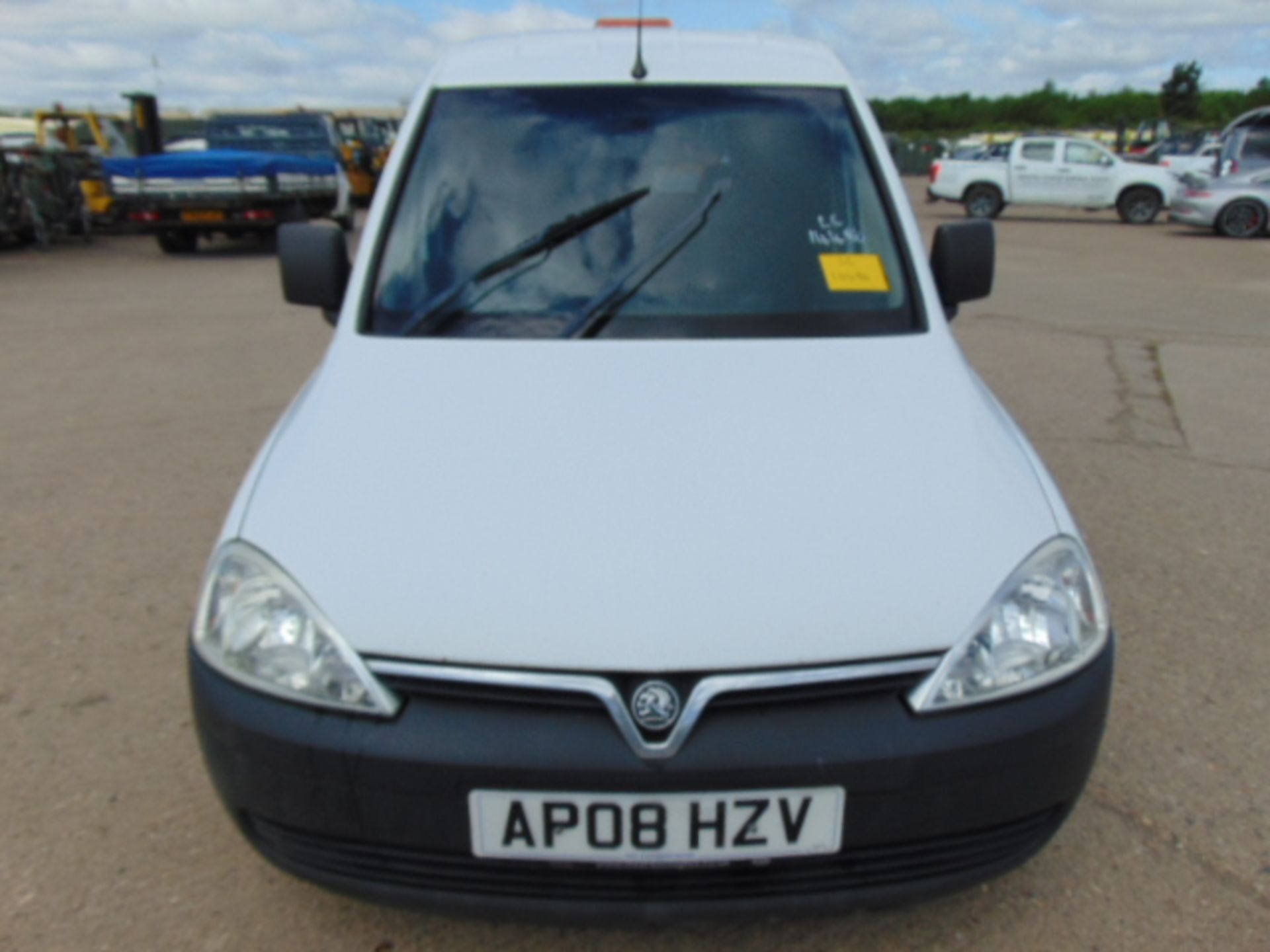 2008 Vauxhall Combo 1.3 Turbo Diesel Panel Van - Image 2 of 15