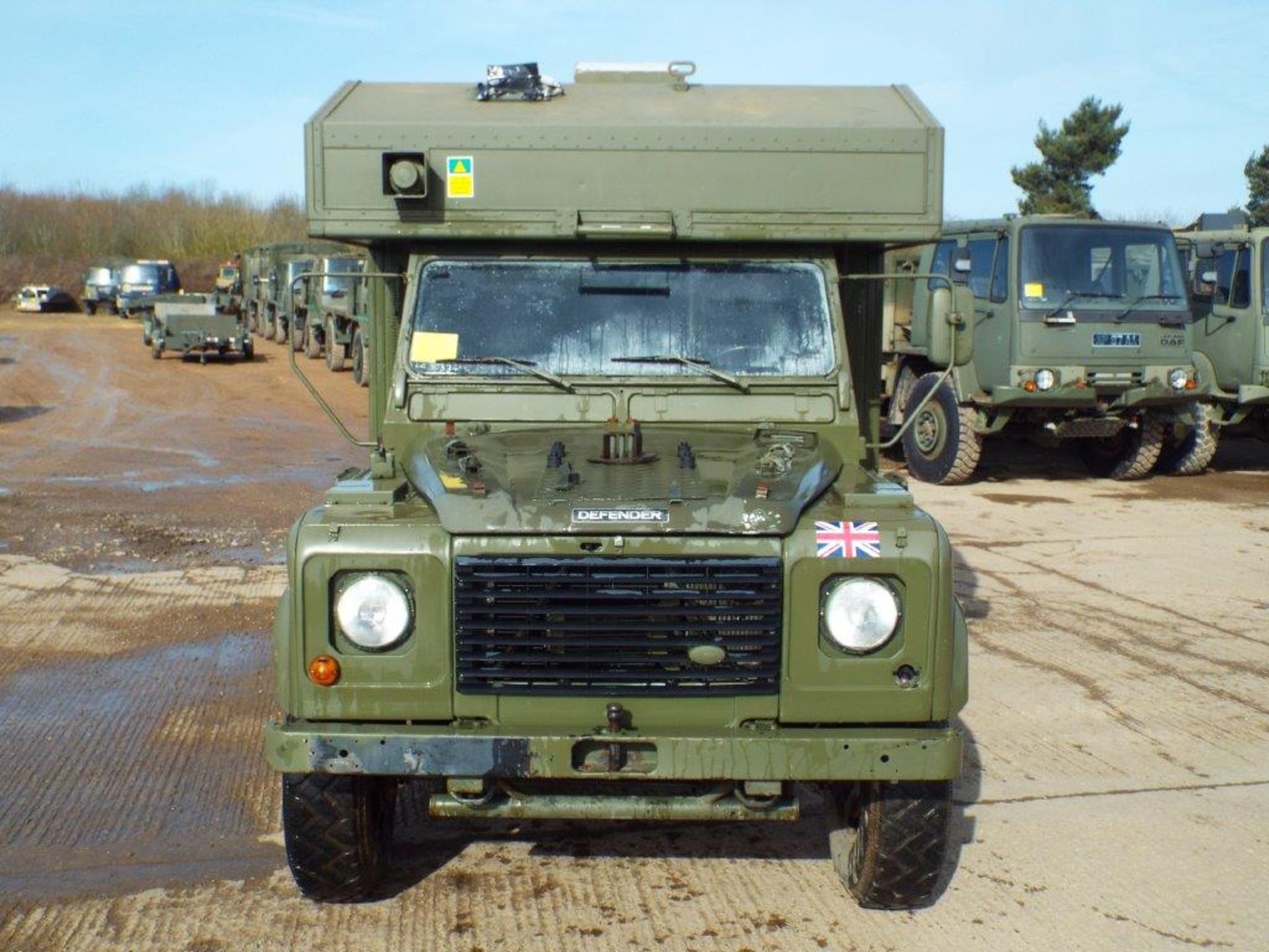Military Specification LHD Land Rover Wolf 130 Ambulance - Bild 2 aus 22